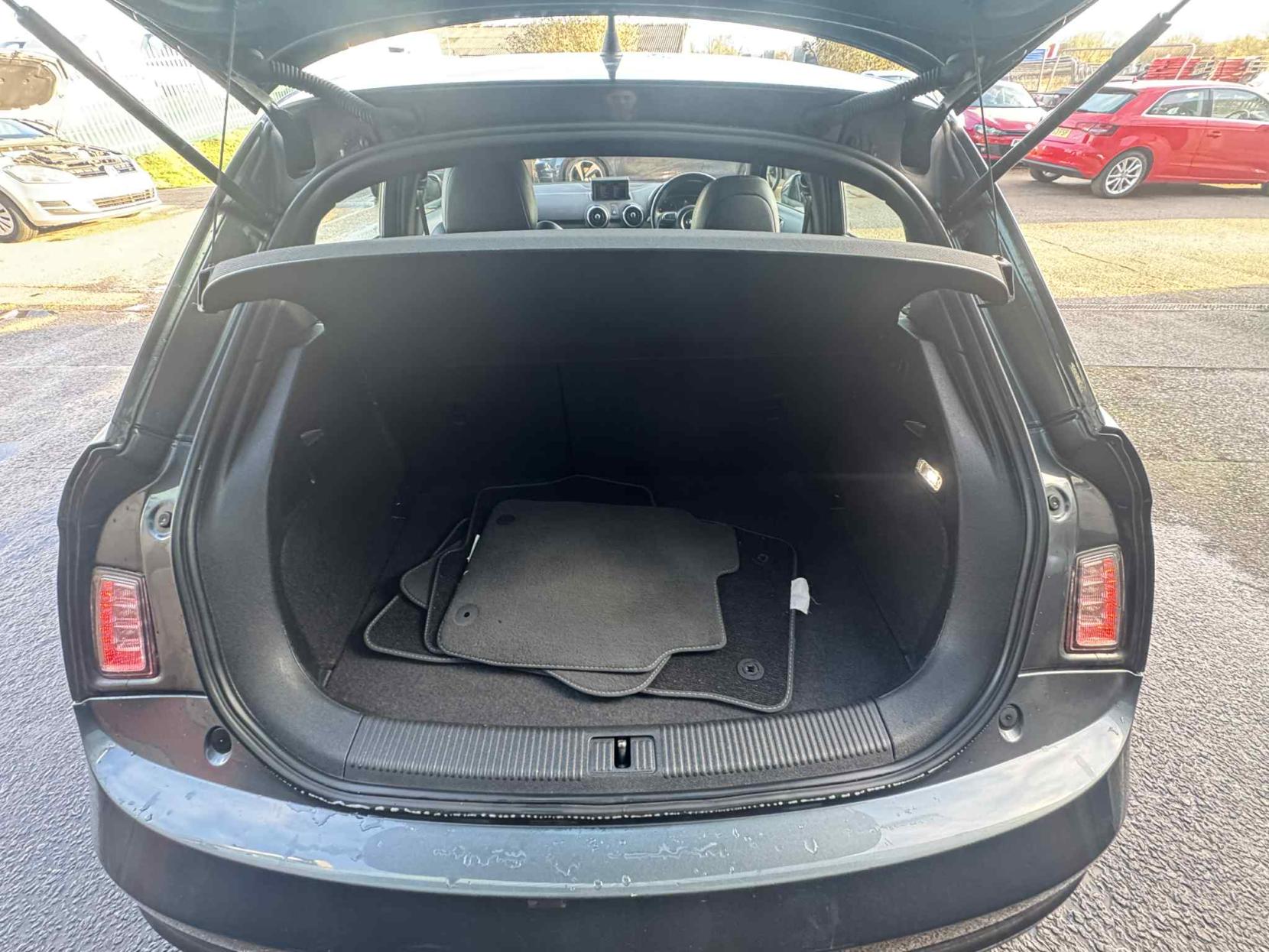 Audi A1 2.0 TDI S line Sportback 5dr Diesel Manual Euro 5 (s/s) (143 ps)