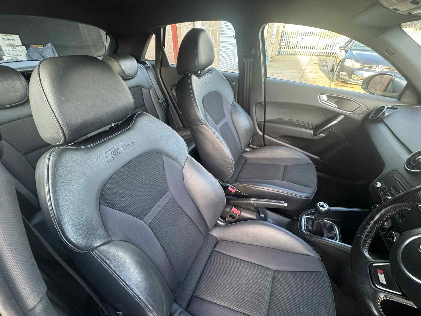 Audi A1 2.0 TDI S line Sportback 5dr Diesel Manual Euro 5 (s/s) (143 ps)