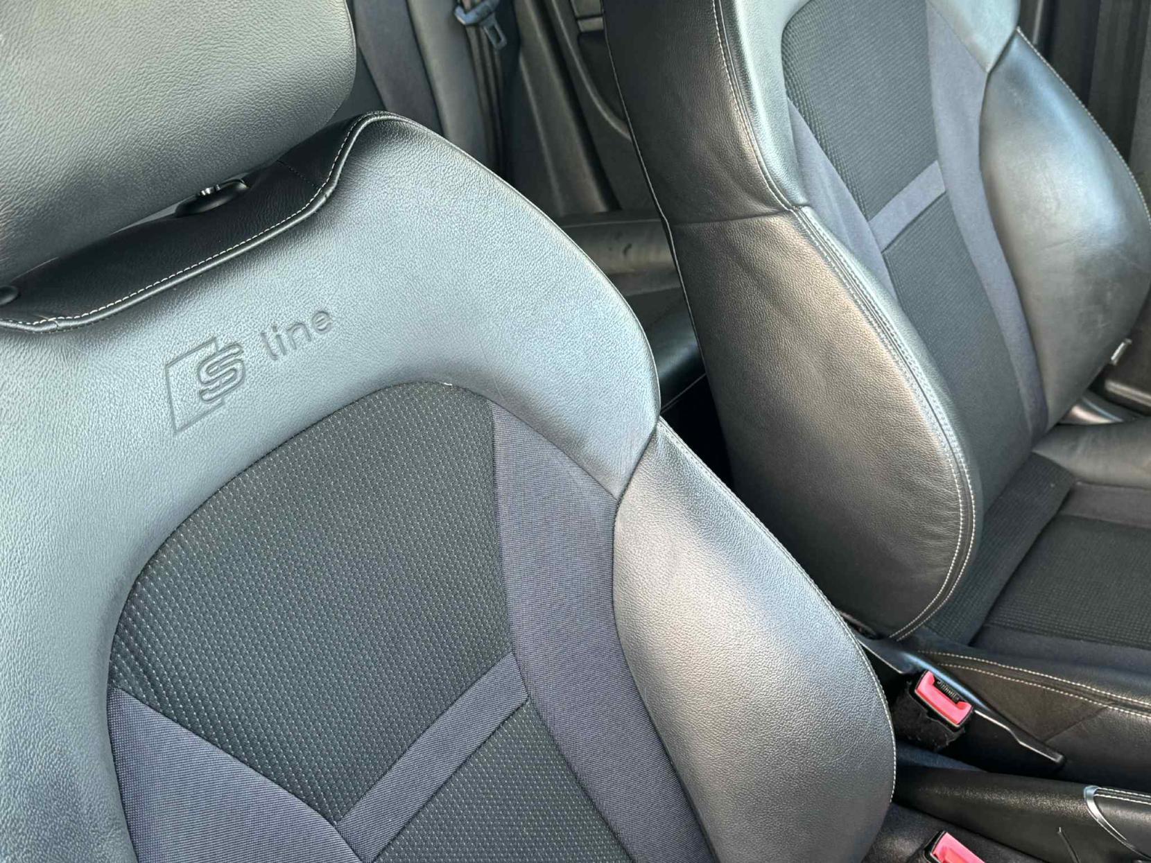 Audi A1 2.0 TDI S line Sportback 5dr Diesel Manual Euro 5 (s/s) (143 ps)