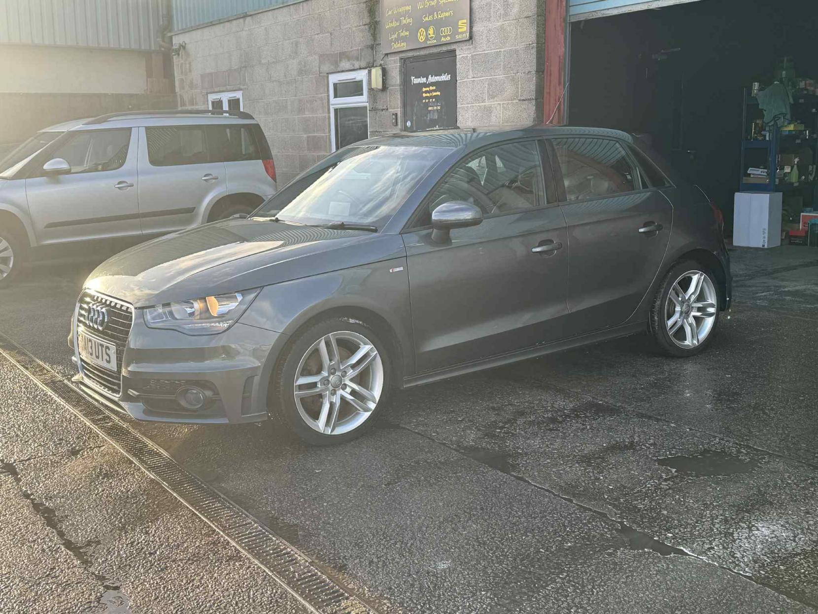 Audi A1 2.0 TDI S line Sportback 5dr Diesel Manual Euro 5 (s/s) (143 ps)