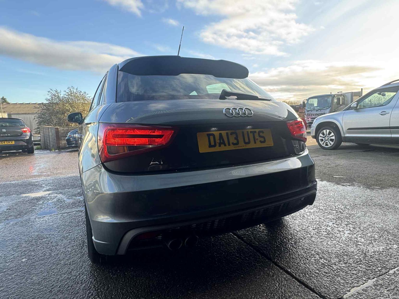 Audi A1 2.0 TDI S line Sportback 5dr Diesel Manual Euro 5 (s/s) (143 ps)