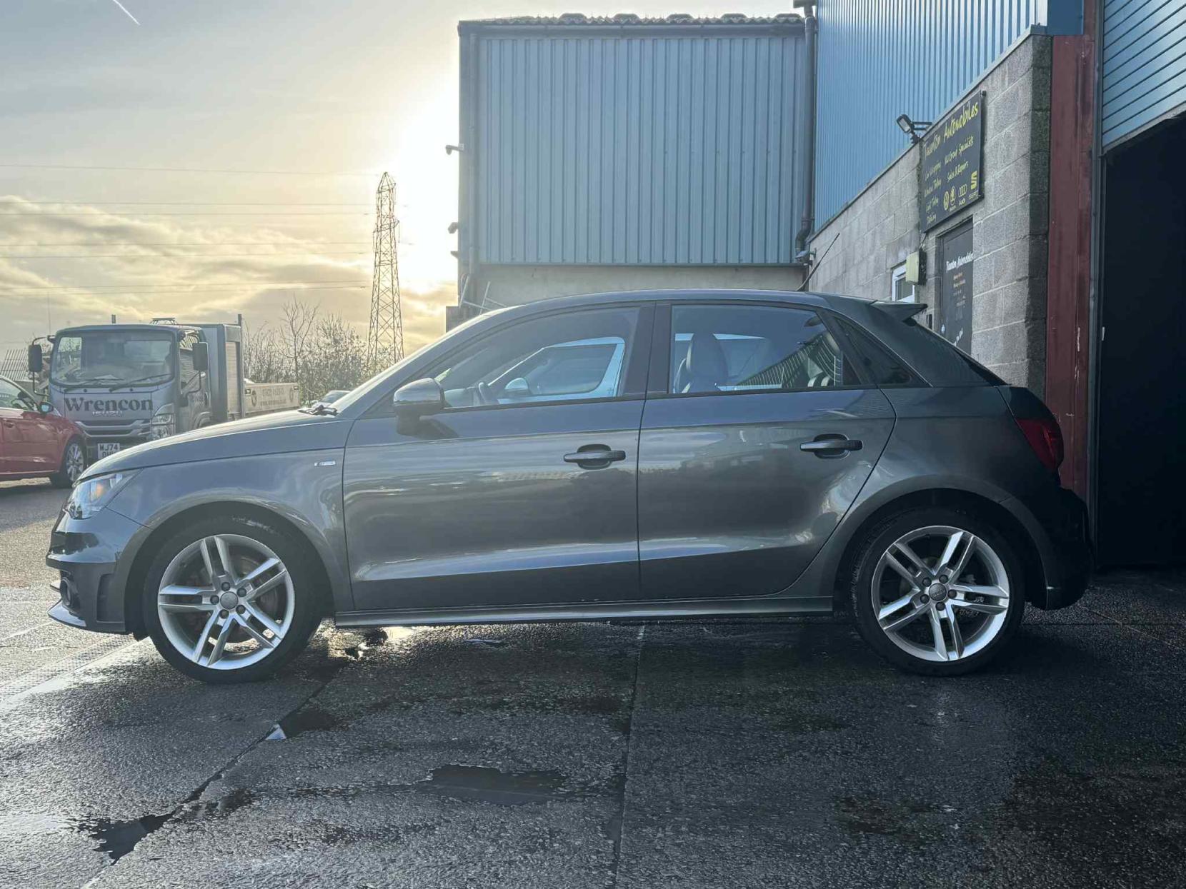 Audi A1 2.0 TDI S line Sportback 5dr Diesel Manual Euro 5 (s/s) (143 ps)