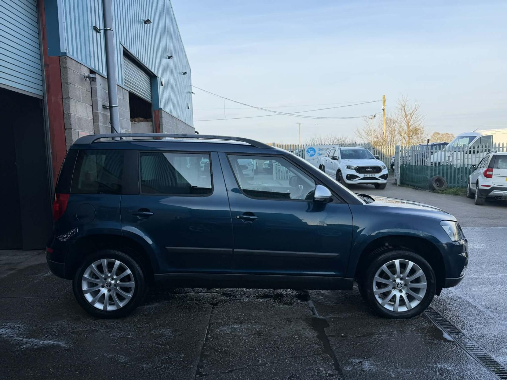 Skoda Yeti 1.2 TSI SE Outdoor 5dr Petrol DSG Euro 6 (s/s) (110 ps)