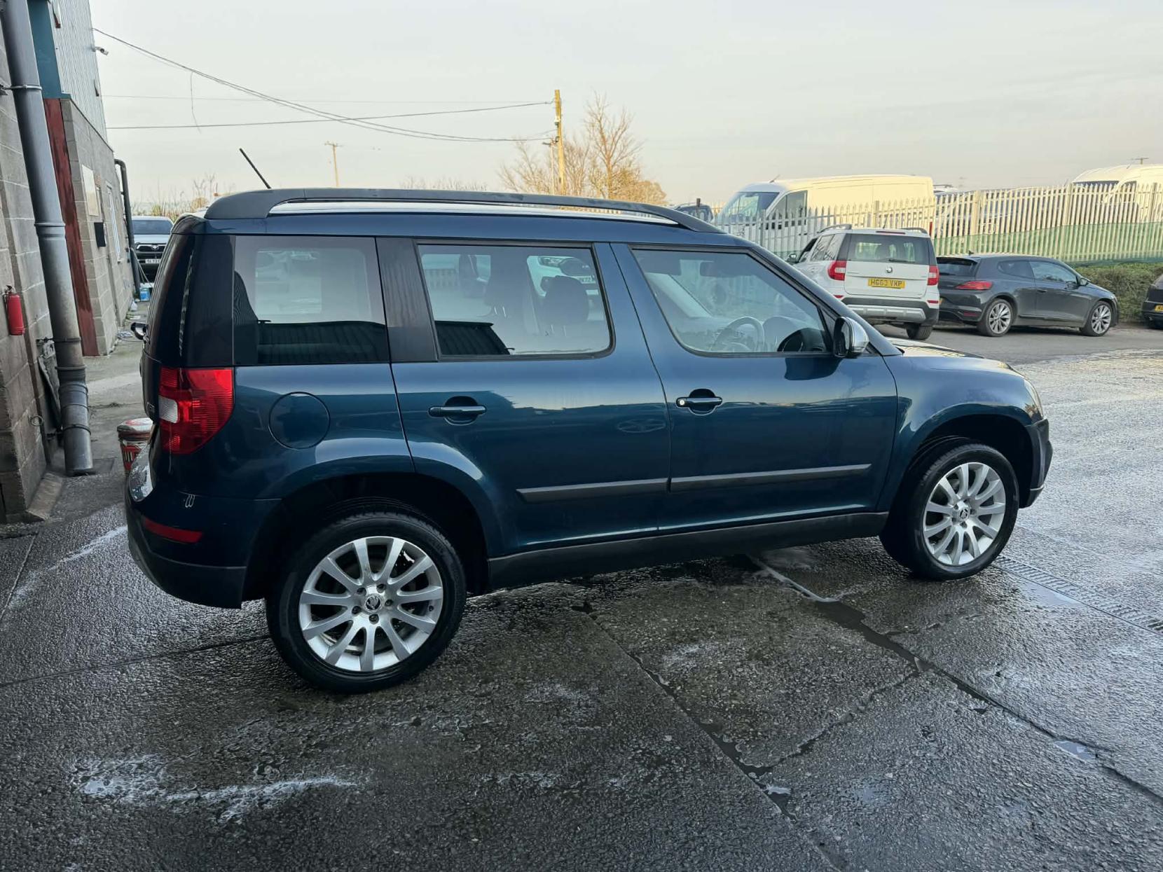 Skoda Yeti 1.2 TSI SE Outdoor 5dr Petrol DSG Euro 6 (s/s) (110 ps)