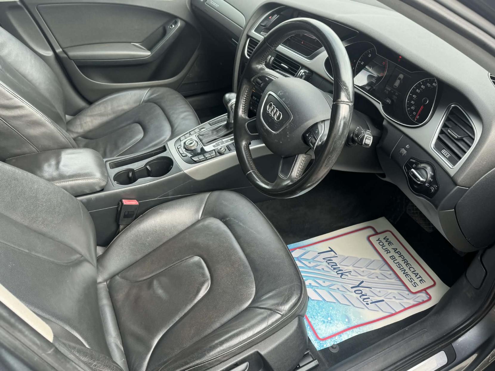 Audi A4 Allroad 3.0 TDI V6 Estate 5dr Diesel S Tronic quattro Euro 5 (s/s) (245 ps)