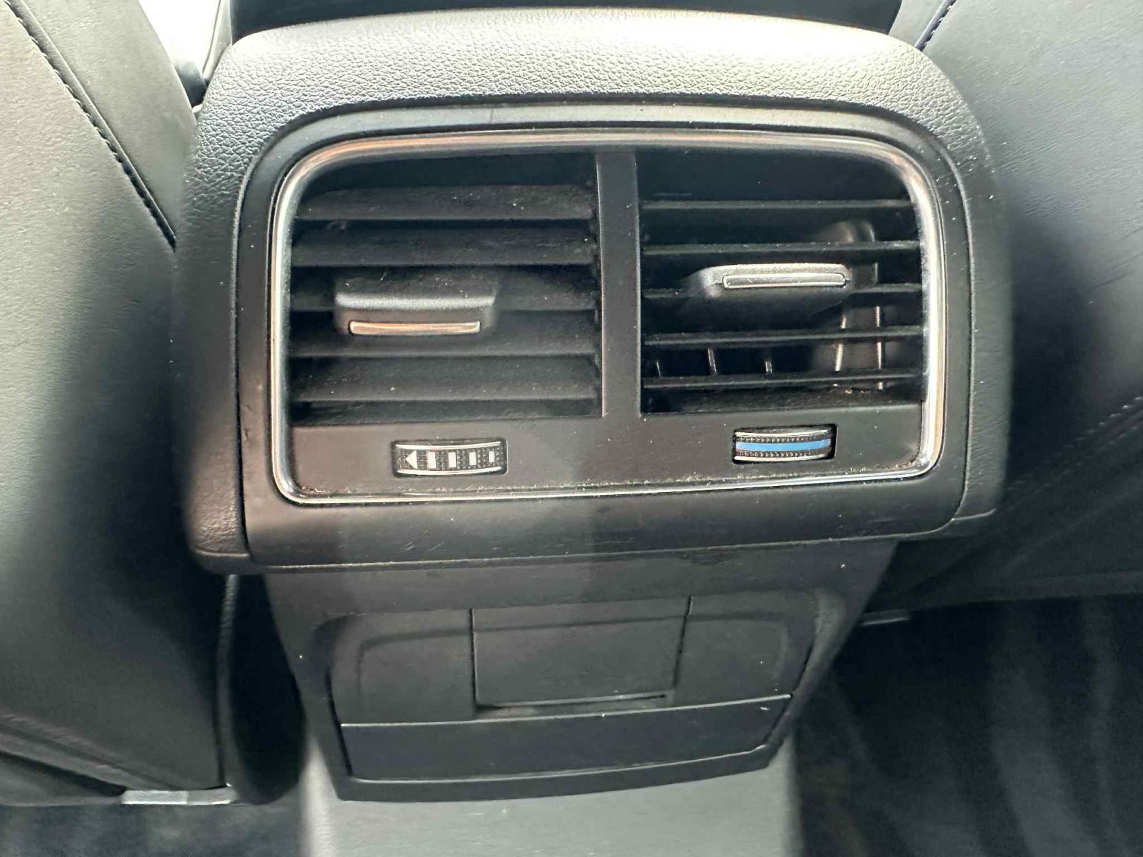 Audi Q5 2.0 TDI S line Plus SUV 5dr Diesel Manual quattro Euro 5 (s/s) (150 ps)