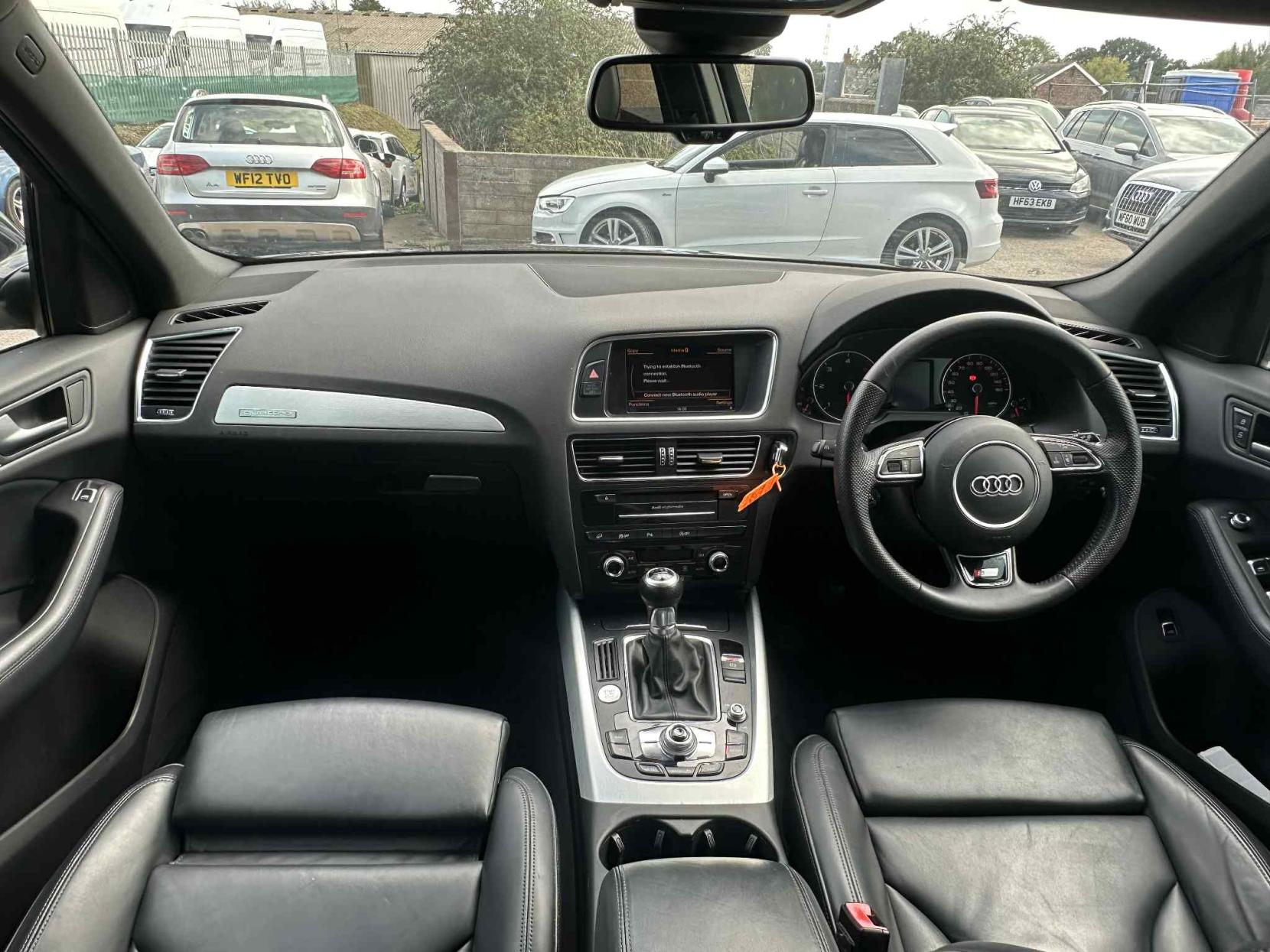 Audi Q5 2.0 TDI S line Plus SUV 5dr Diesel Manual quattro Euro 5 (s/s) (150 ps)