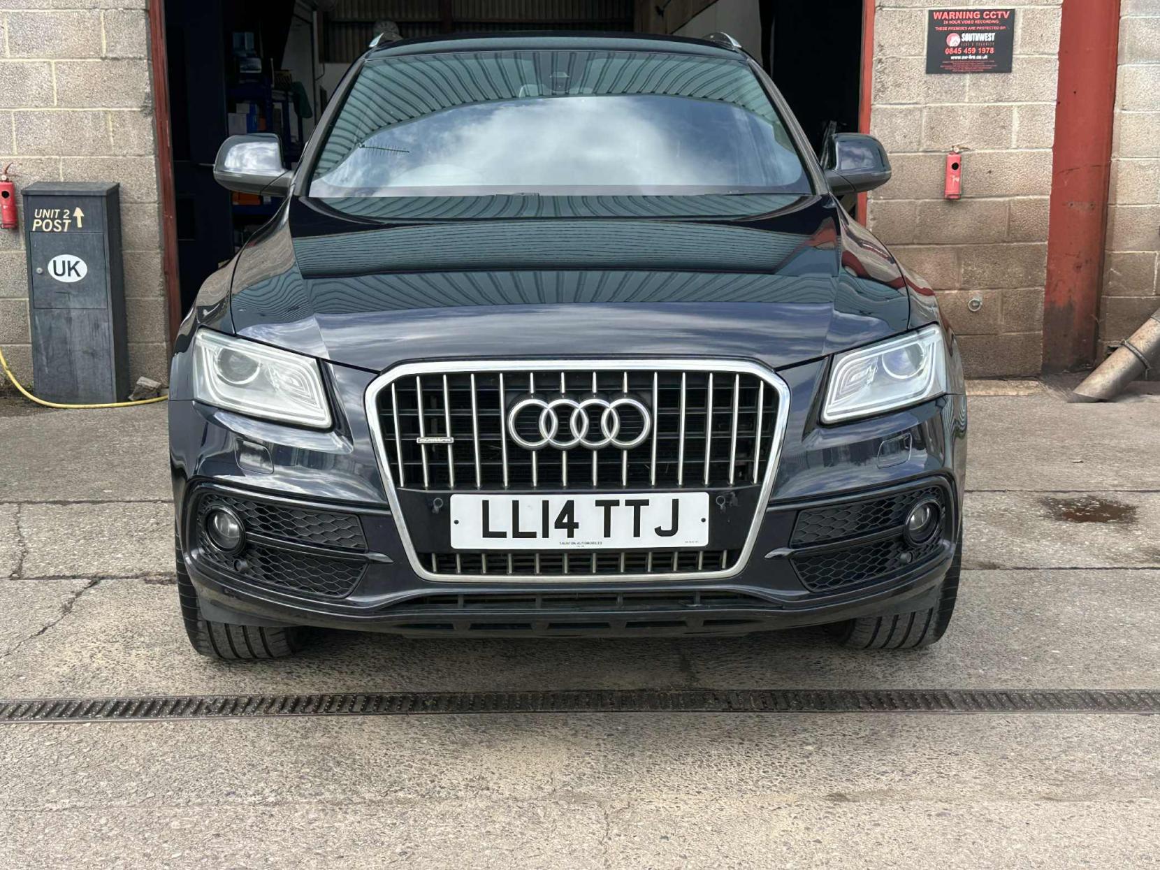 Audi Q5 2.0 TDI S line Plus SUV 5dr Diesel Manual quattro Euro 5 (s/s) (150 ps)