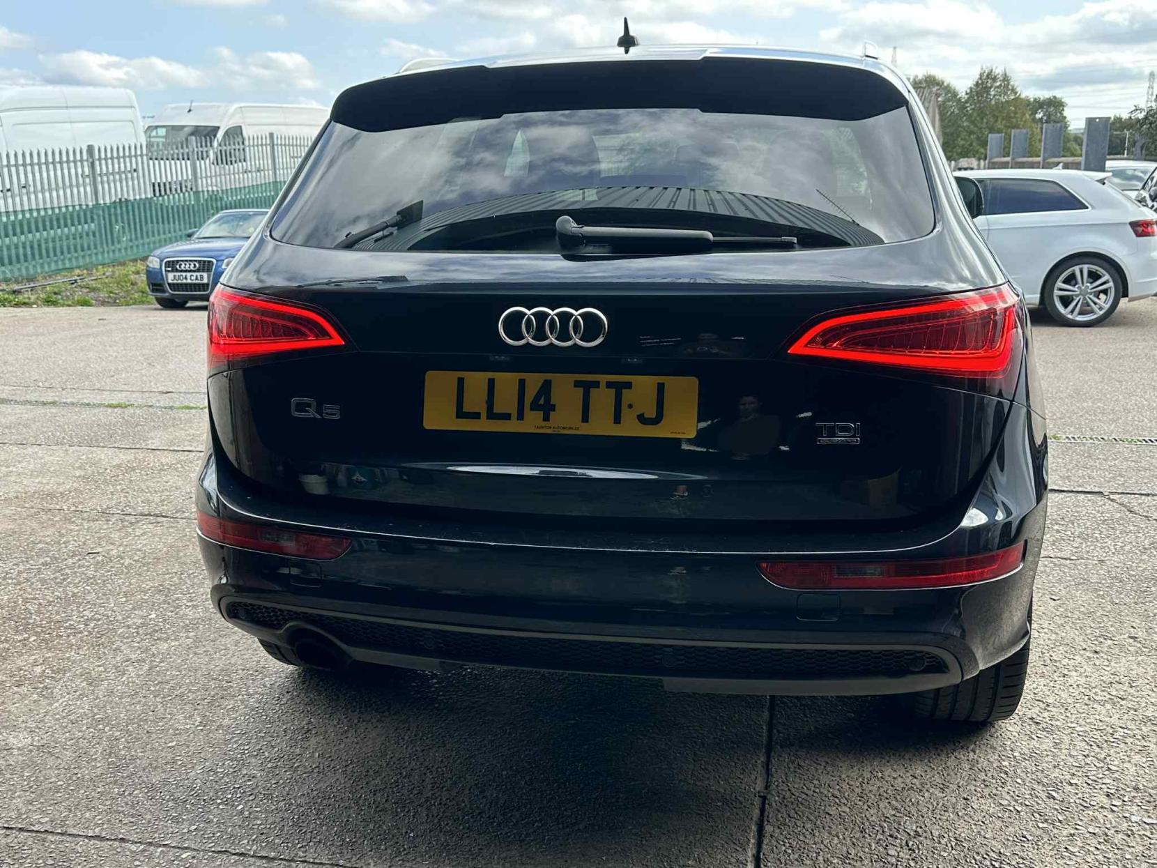 Audi Q5 2.0 TDI S line Plus SUV 5dr Diesel Manual quattro Euro 5 (s/s) (150 ps)
