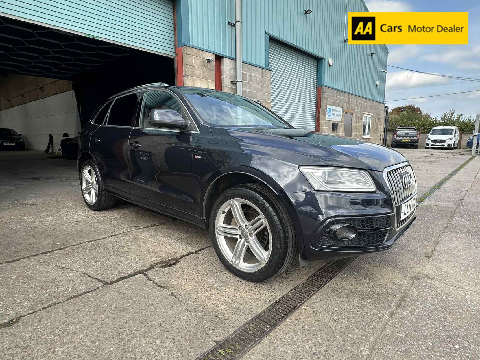 Audi Q5 2.0 TDI S line Plus SUV 5dr Diesel Manual quattro Euro 5 (s/s) (150 ps)