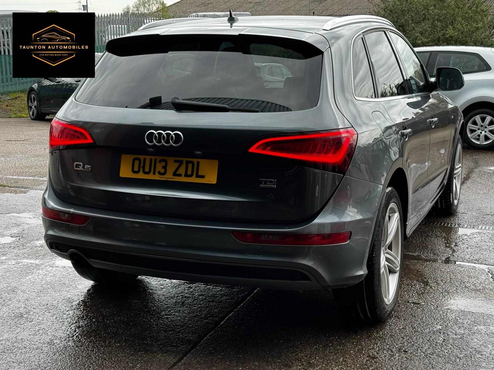 Audi Q5 2.0 TDI S line Plus SUV 5dr Diesel Manual quattro Euro 5 (s/s) (143 ps)