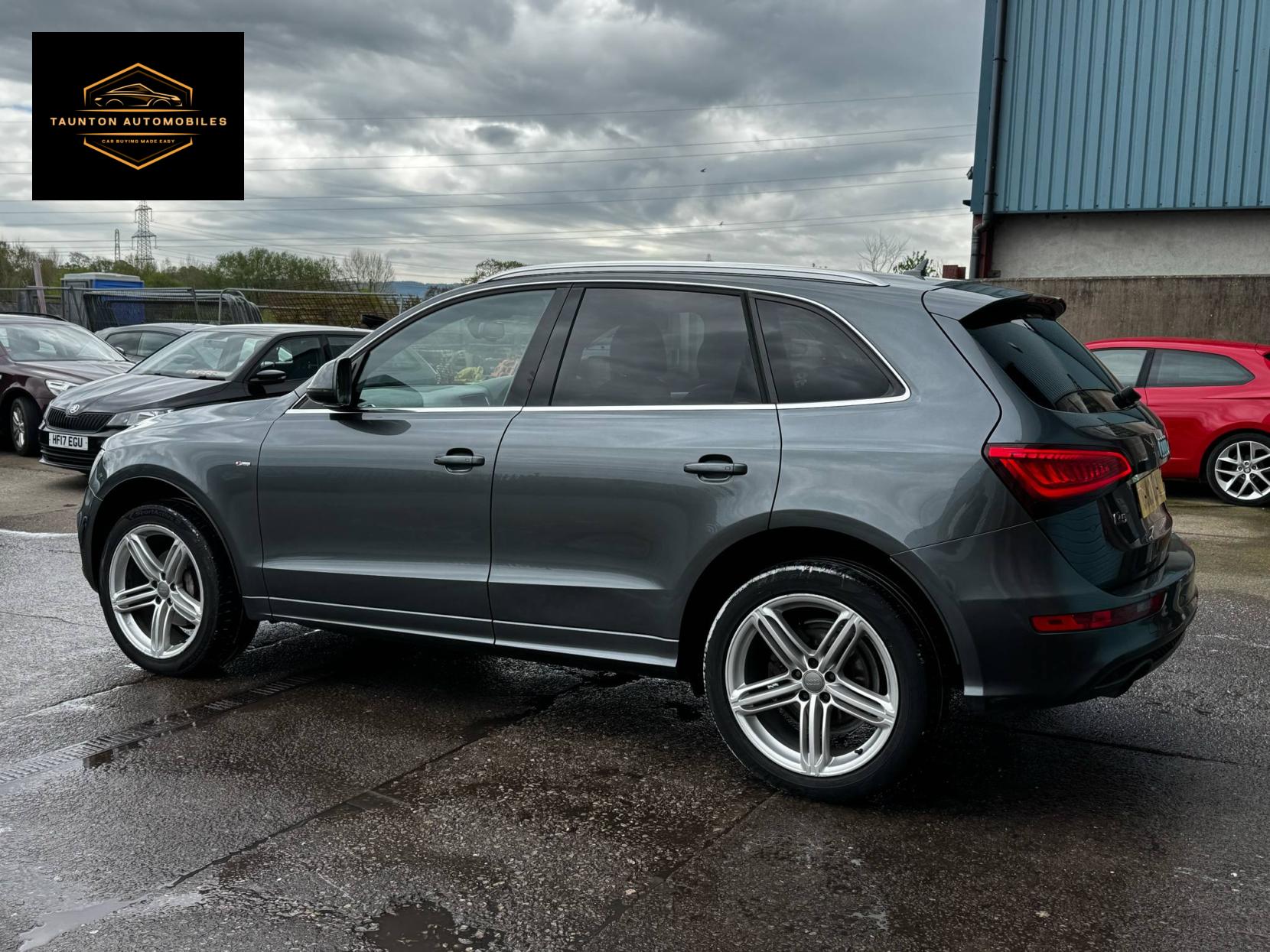 Audi Q5 2.0 TDI S line Plus SUV 5dr Diesel Manual quattro Euro 5 (s/s) (143 ps)