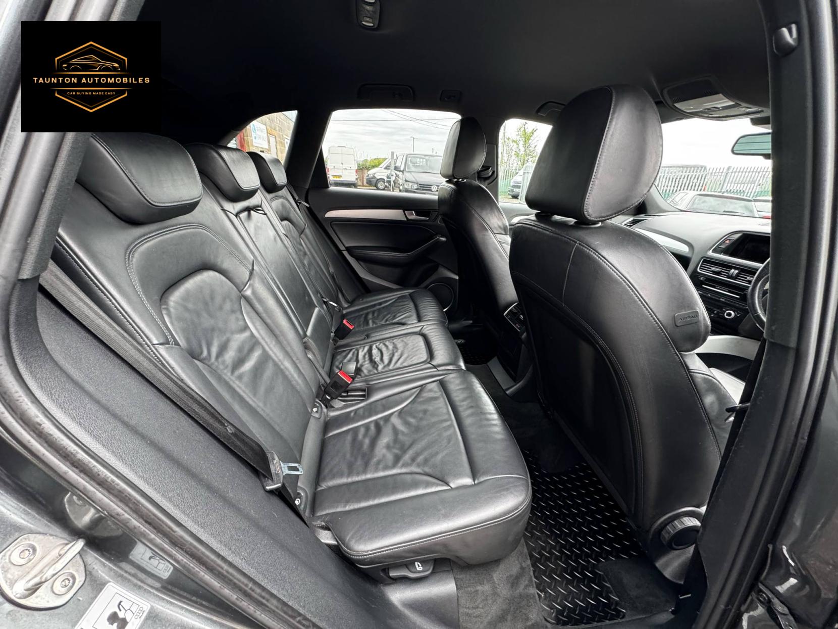 Audi Q5 2.0 TDI S line Plus SUV 5dr Diesel Manual quattro Euro 5 (s/s) (143 ps)