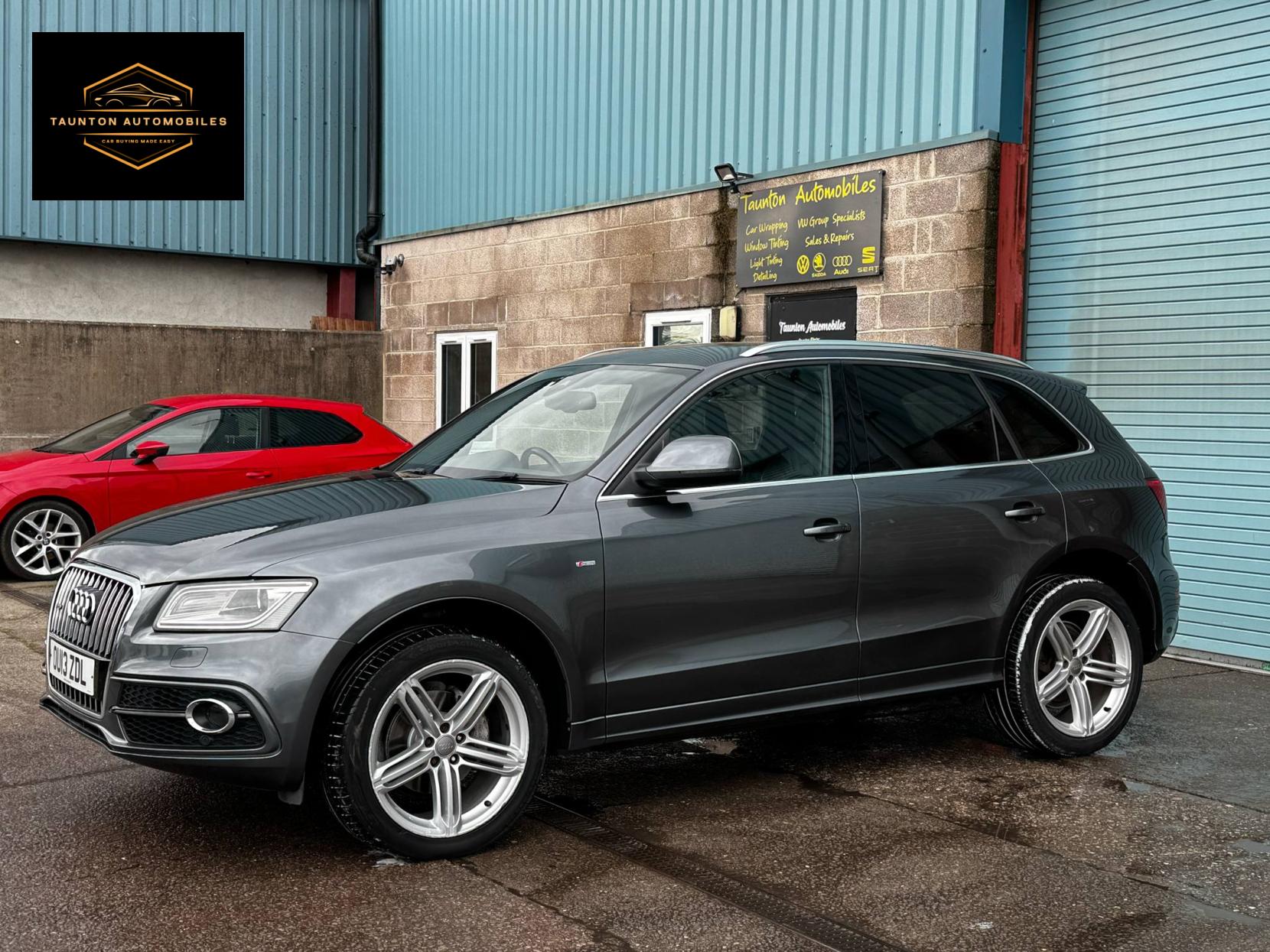 Audi Q5 2.0 TDI S line Plus SUV 5dr Diesel Manual quattro Euro 5 (s/s) (143 ps)
