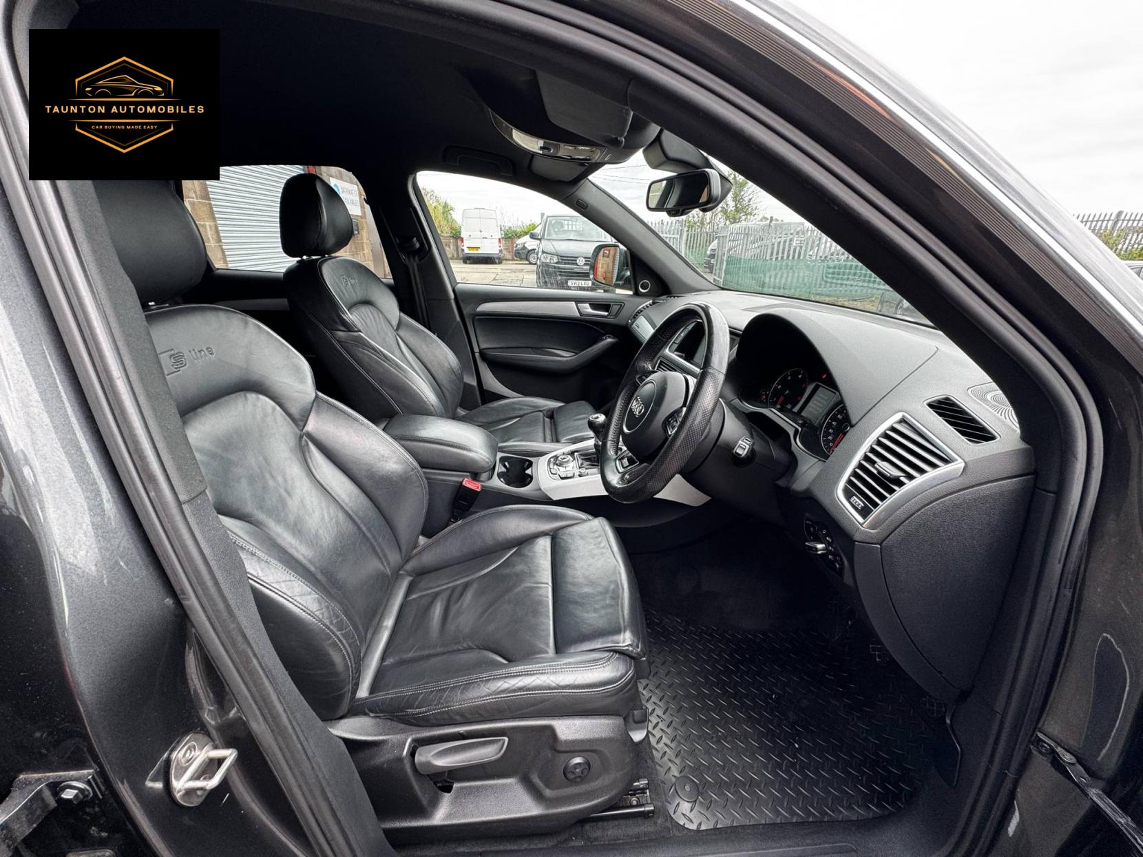 Audi Q5 2.0 TDI S line Plus SUV 5dr Diesel Manual quattro Euro 5 (s/s) (143 ps)
