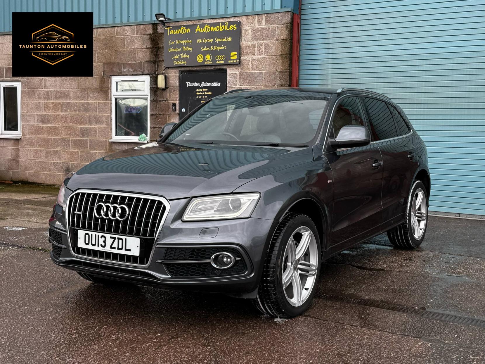 Audi Q5 2.0 TDI S line Plus SUV 5dr Diesel Manual quattro Euro 5 (s/s) (143 ps)
