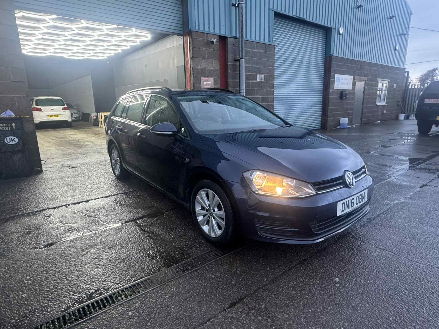 Volkswagen Golf 2.0 TDI BlueMotion Tech SE Estate 5dr Diesel DSG Euro 5 (s/s) (150 ps)