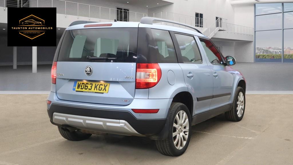 Skoda Yeti 2.0 TDI Elegance Outdoor 5dr Diesel DSG 4WD Euro 5 (140 ps)