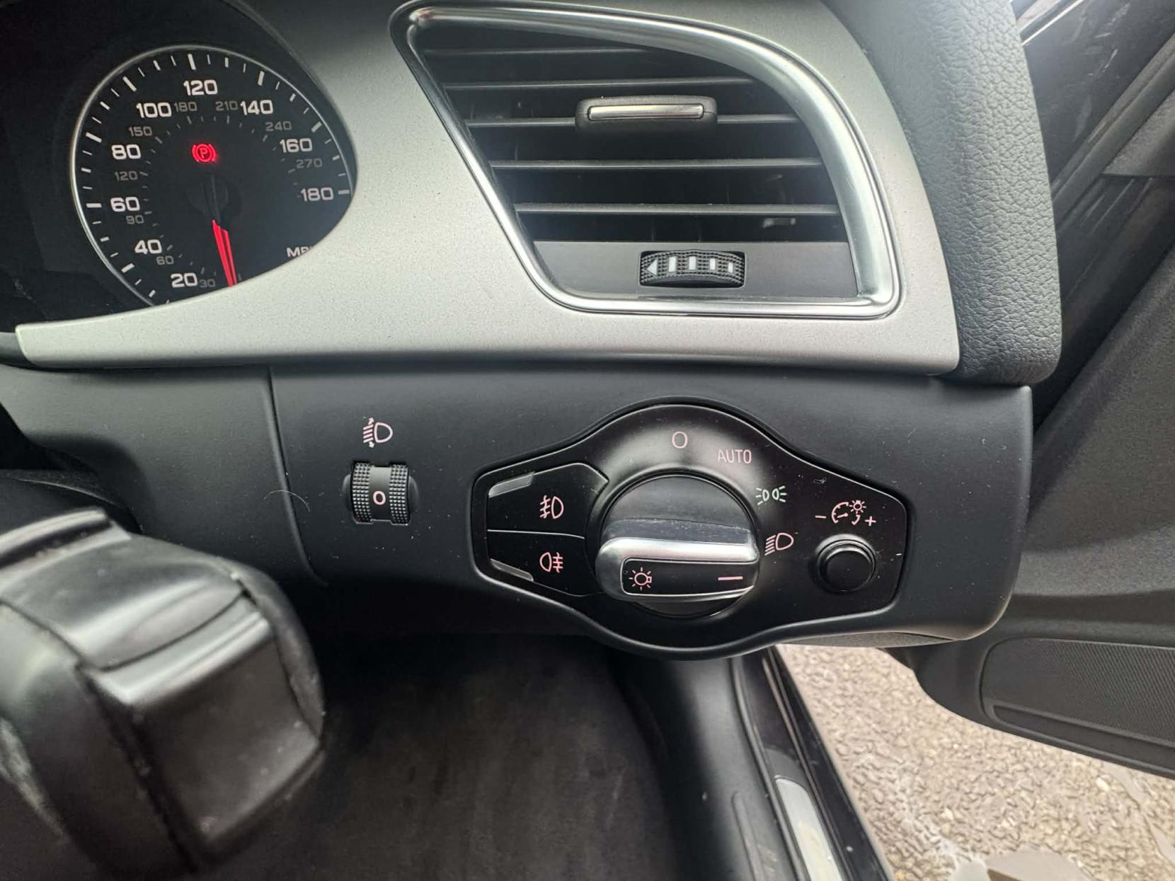 Audi A4 Allroad 2.0 TDI Estate 5dr Diesel Manual quattro Euro 5 (s/s) (170 ps)