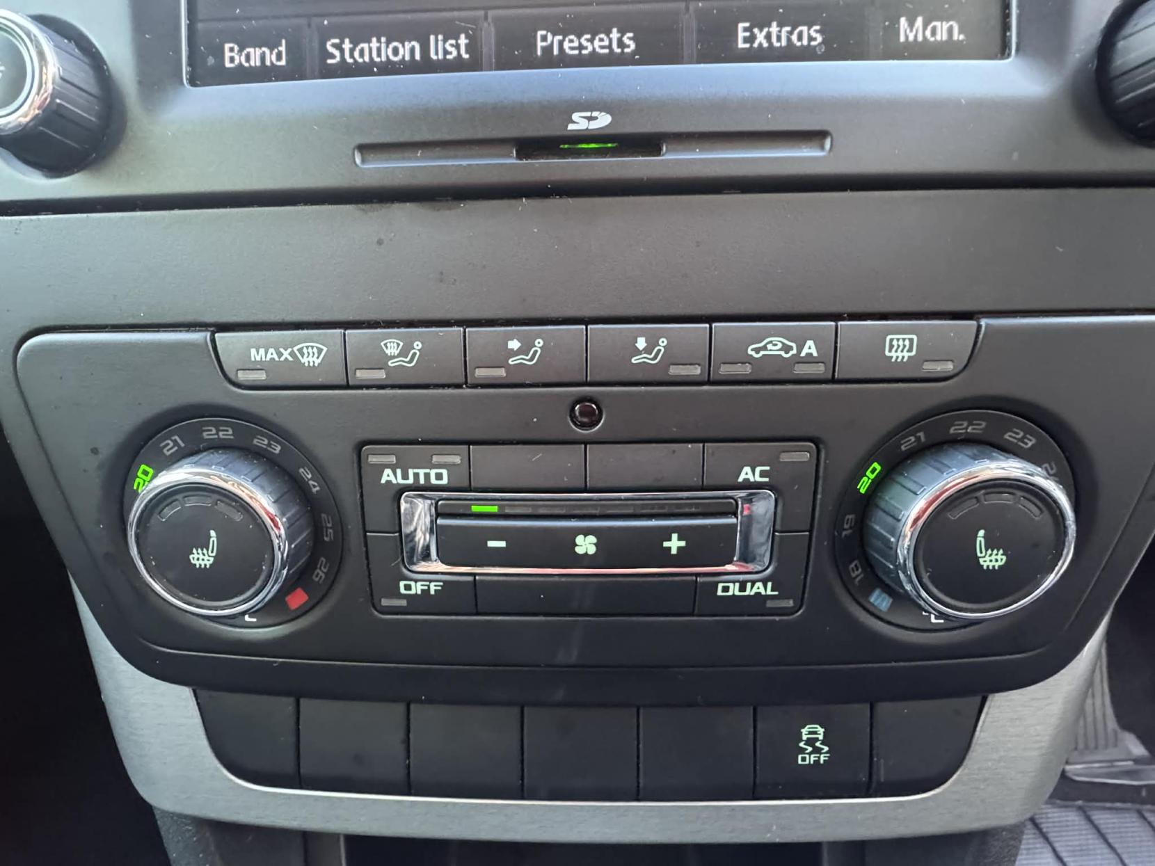 Skoda Yeti 2.0 TDI Elegance SUV 5dr Diesel Manual Euro 5 (110 ps)