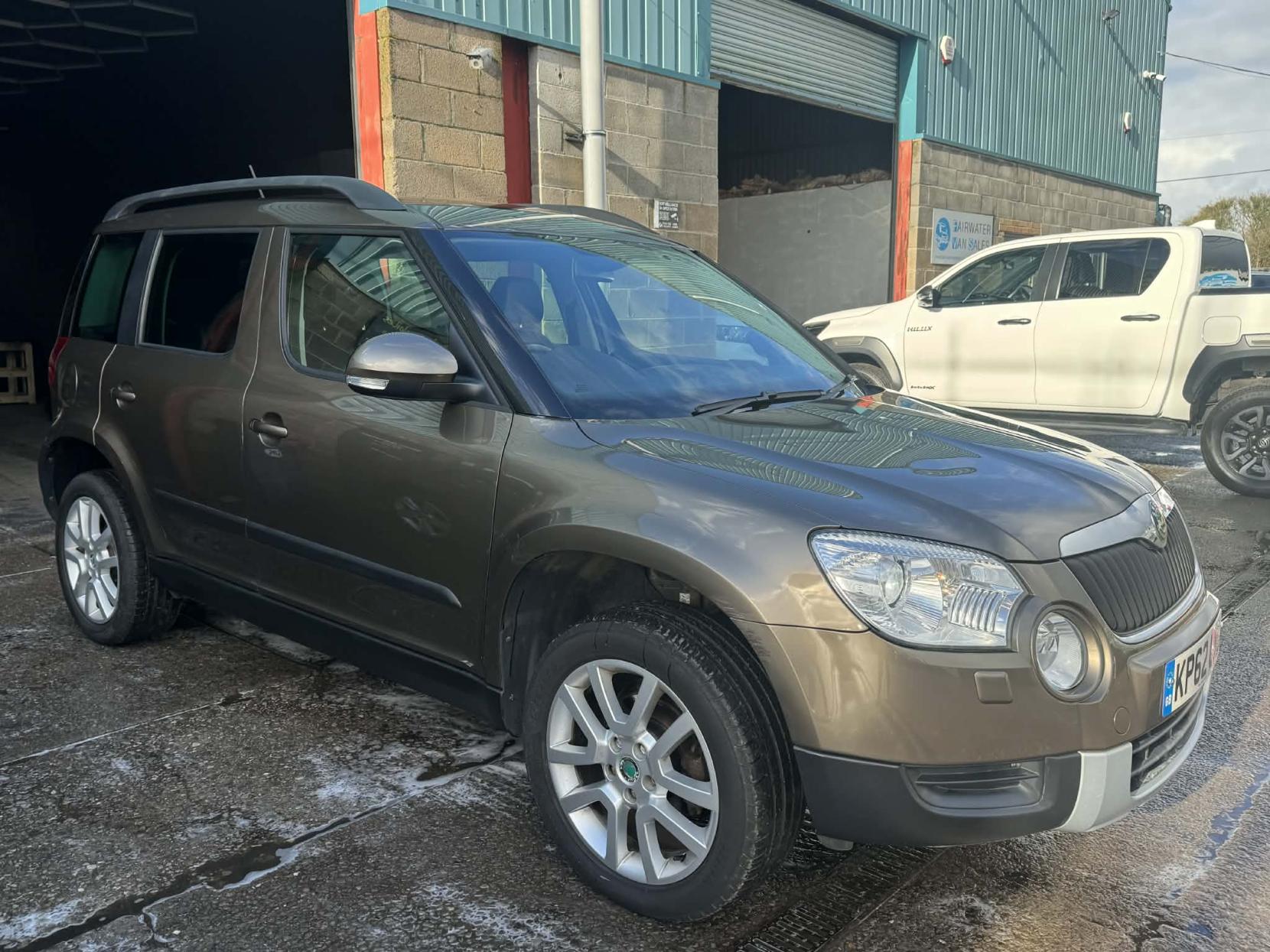Skoda Yeti 2.0 TDI Elegance SUV 5dr Diesel Manual Euro 5 (110 ps)