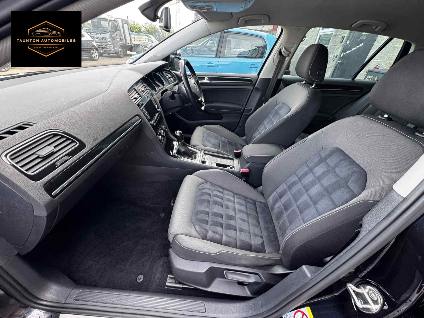 Volkswagen Golf 2.0 TDI BlueMotion Tech GT Hatchback 5dr Diesel Manual Euro 5 (s/s) (150 ps)
