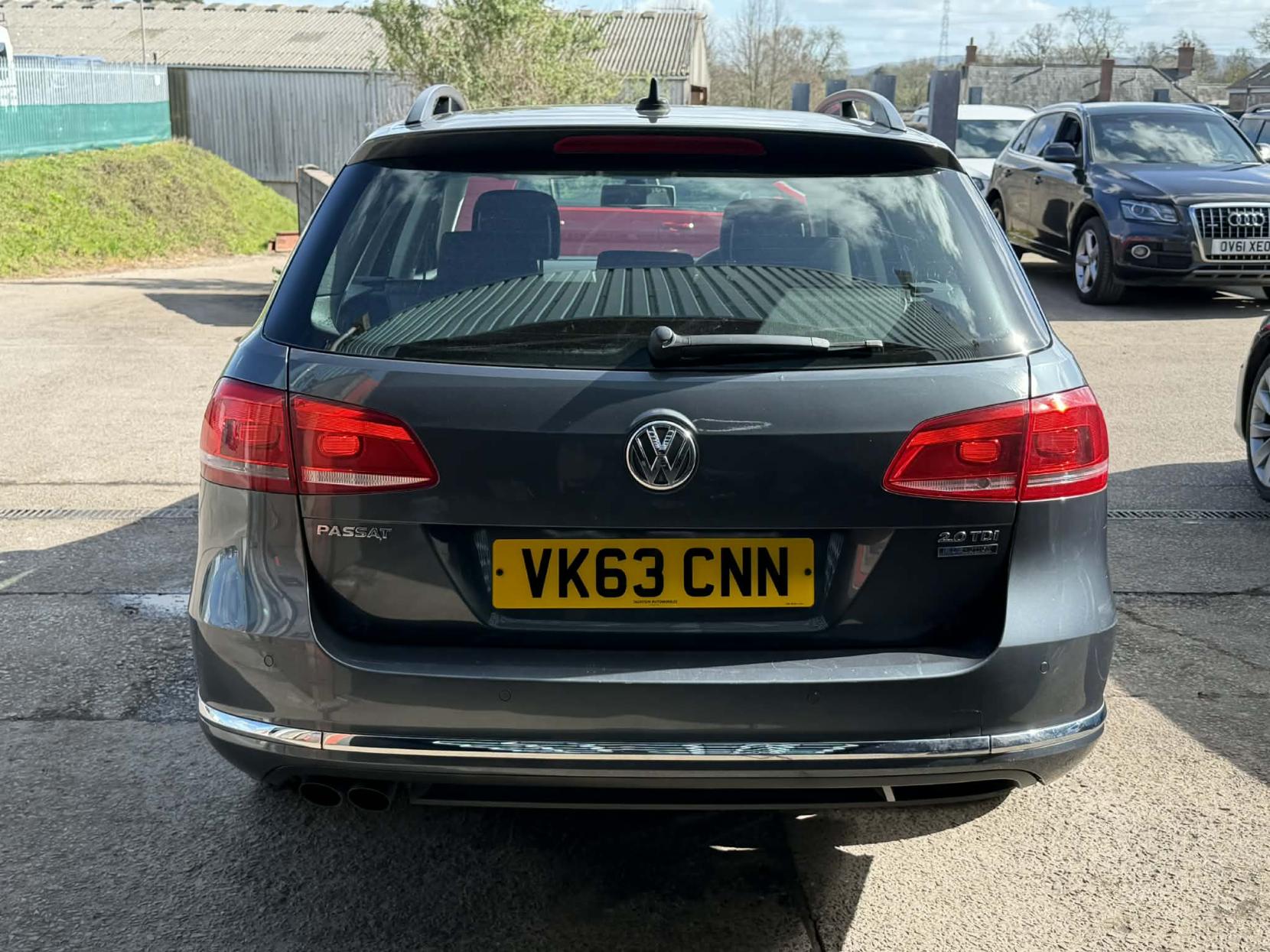 Volkswagen Passat 2.0 TDI BlueMotion Tech Highline Estate 5dr Diesel Manual Euro 5 (s/s) (140 ps)