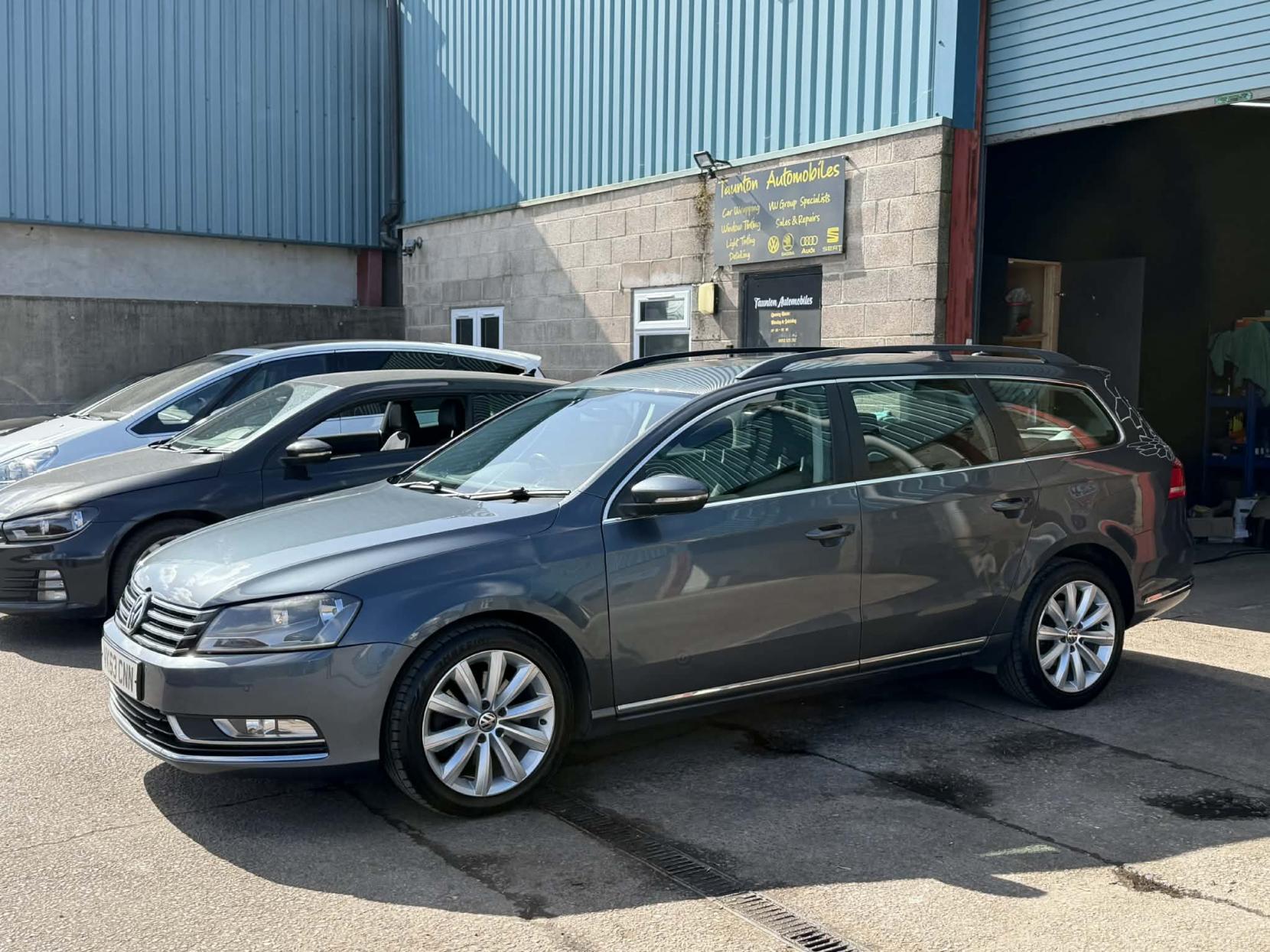 Volkswagen Passat 2.0 TDI BlueMotion Tech Highline Estate 5dr Diesel Manual Euro 5 (s/s) (140 ps)