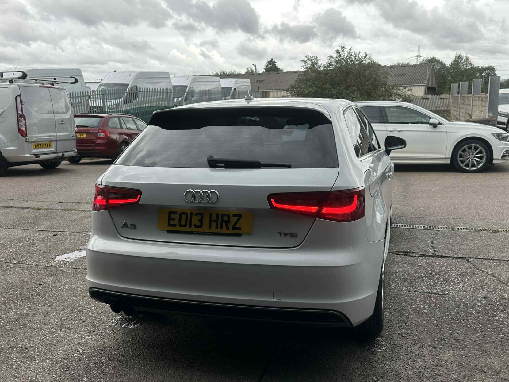 Audi A3 1.4 TFSI S line Hatchback 3dr Petrol Manual Euro 5 (s/s) (122 ps)