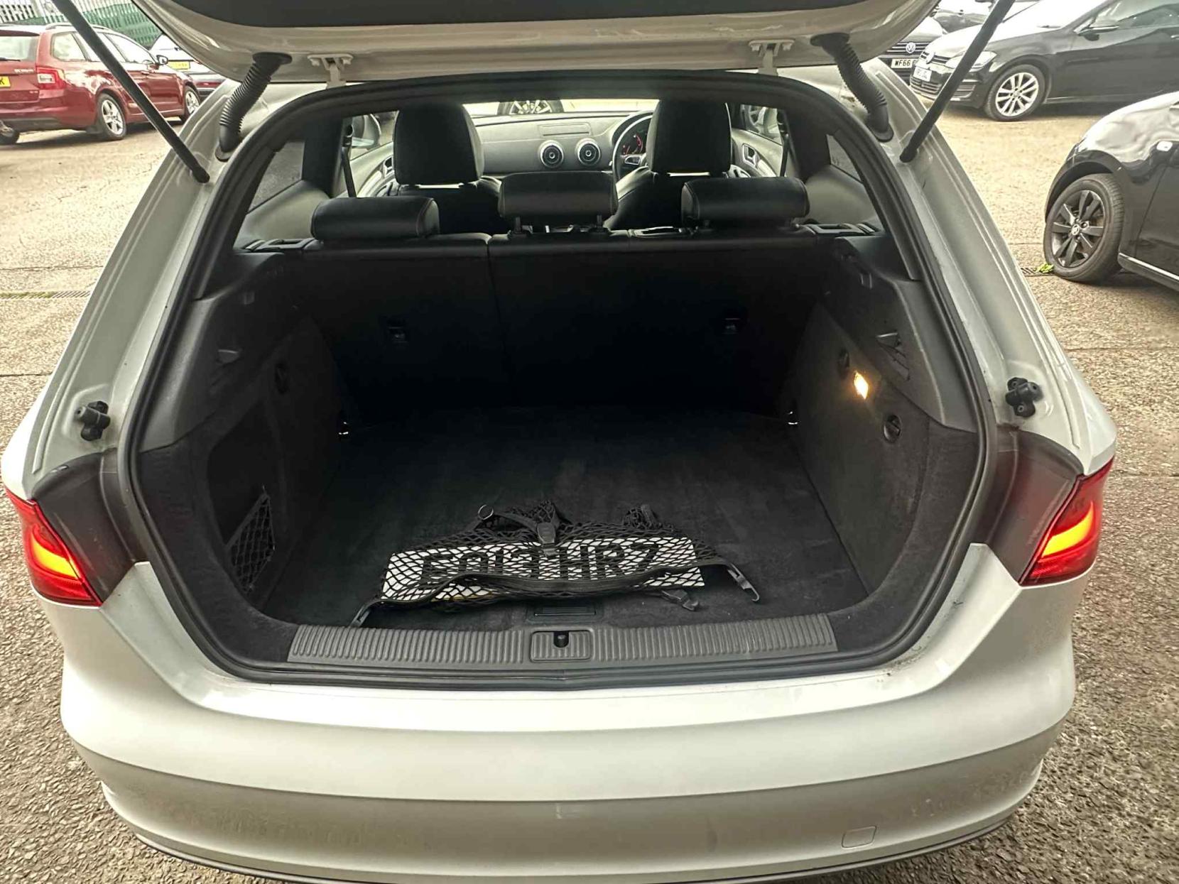Audi A3 1.4 TFSI S line Hatchback 3dr Petrol Manual Euro 5 (s/s) (122 ps)