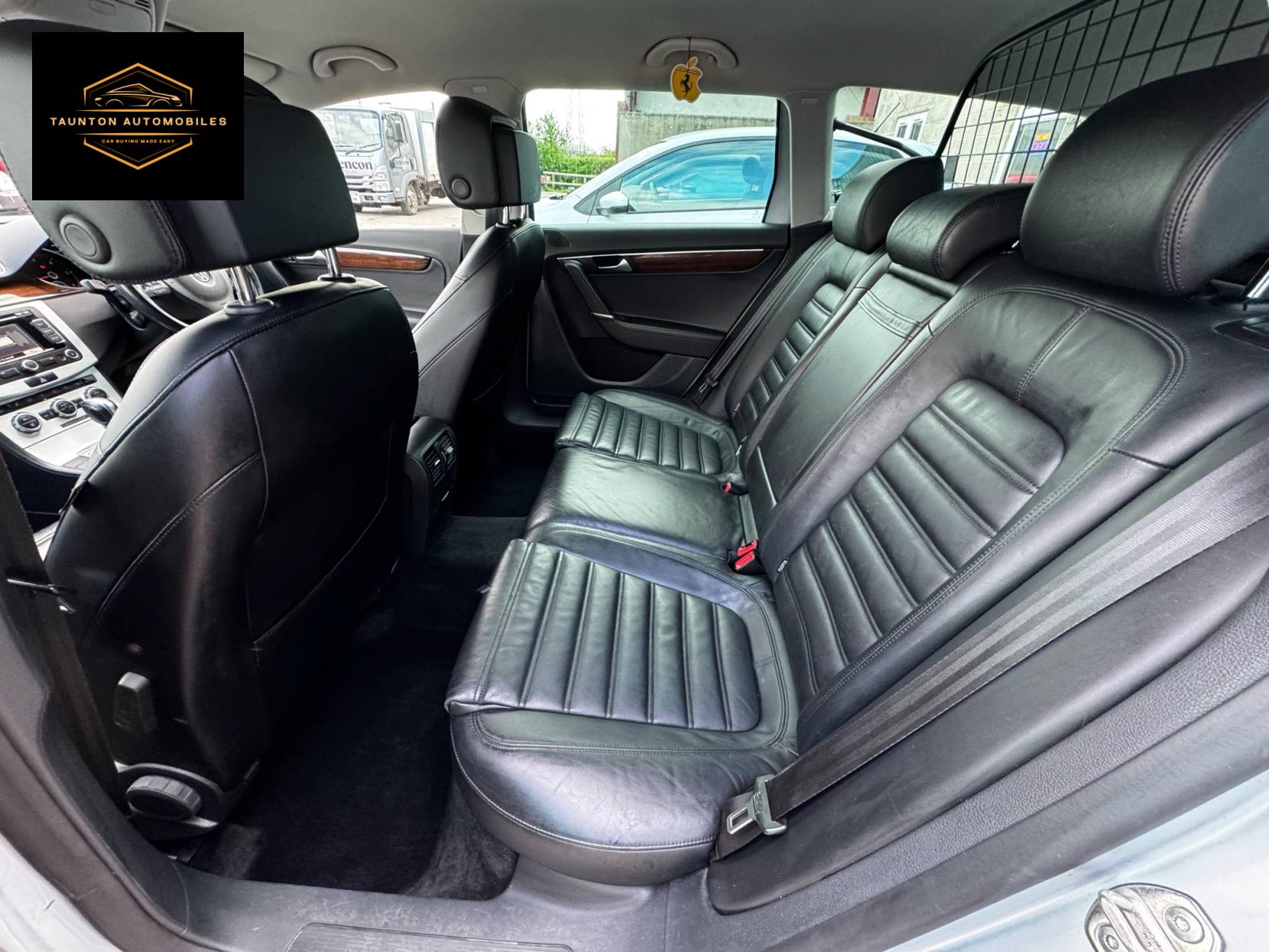 Volkswagen Passat 2.0 TDI BlueMotion Tech Sport Estate 5dr Diesel DSG Euro 5 (s/s) (177 ps)