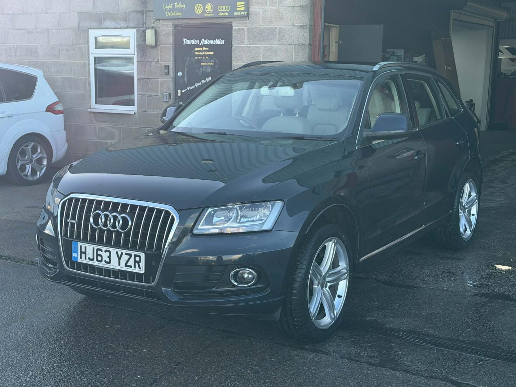 Audi Q5 2.0 TDI SE SUV 5dr Diesel Manual quattro Euro 5 (s/s) (177 ps)