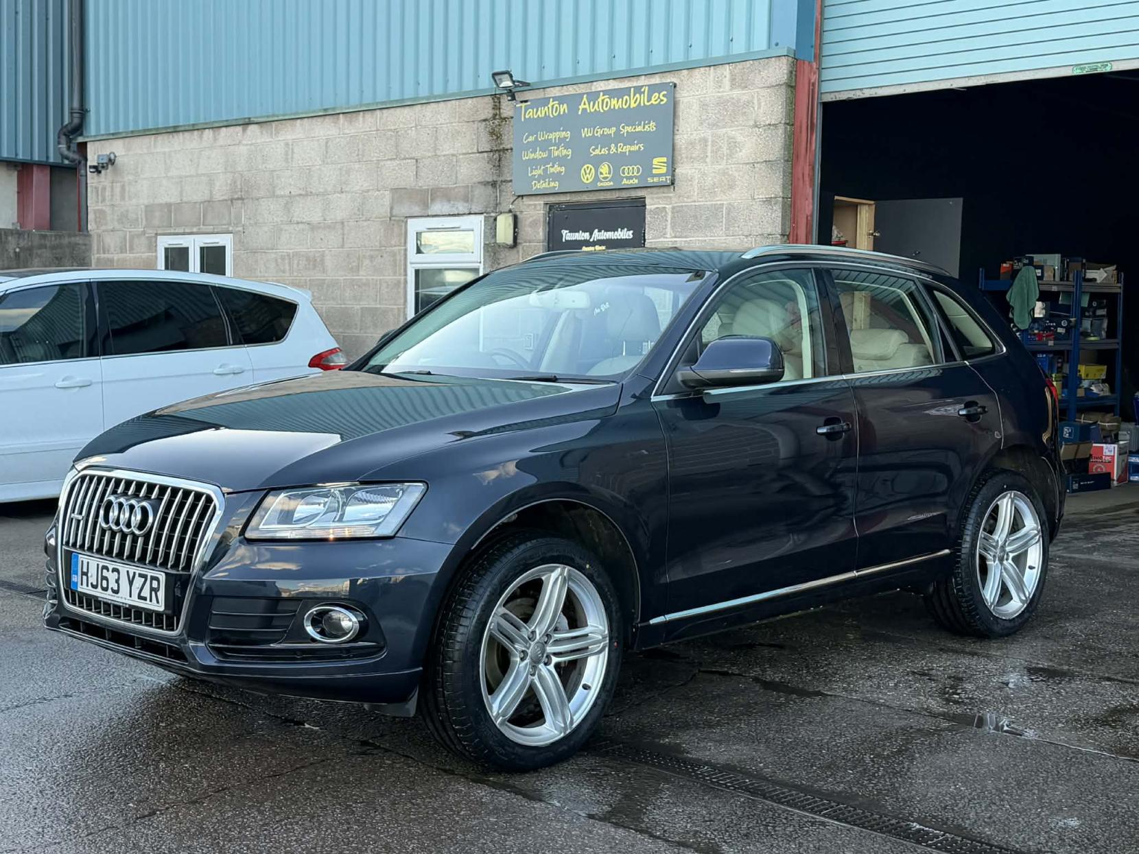Audi Q5 2.0 TDI SE SUV 5dr Diesel Manual quattro Euro 5 (s/s) (177 ps)