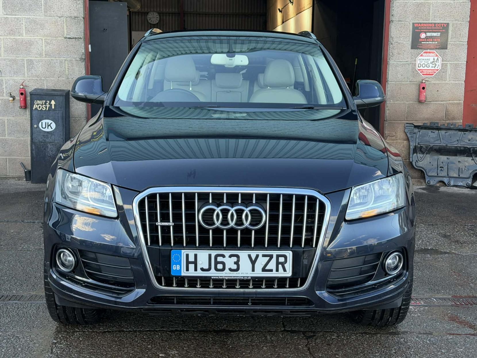 Audi Q5 2.0 TDI SE SUV 5dr Diesel Manual quattro Euro 5 (s/s) (177 ps)
