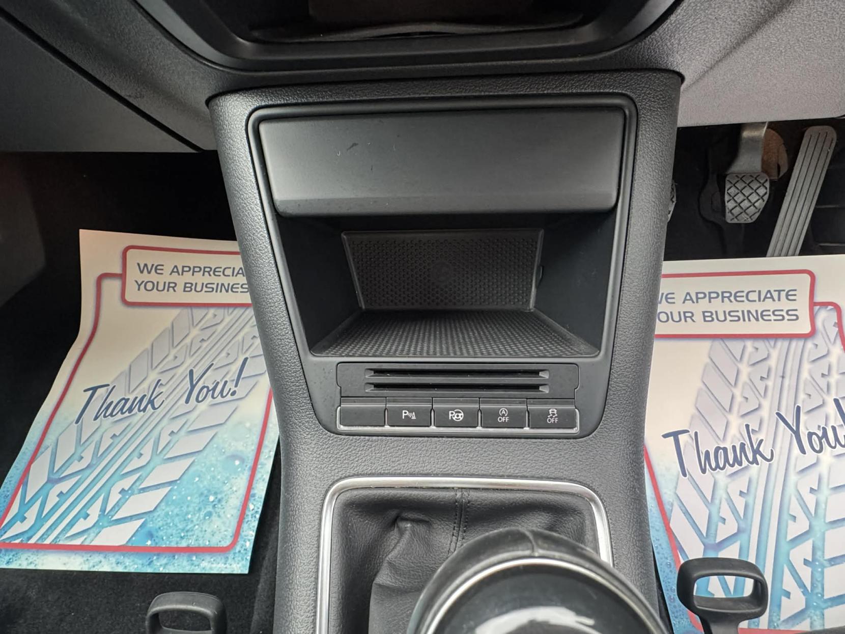 Volkswagen Tiguan 2.0 TDI BlueMotion Tech Match SUV 5dr Diesel Manual 2WD Euro 5 (s/s) (140 ps)