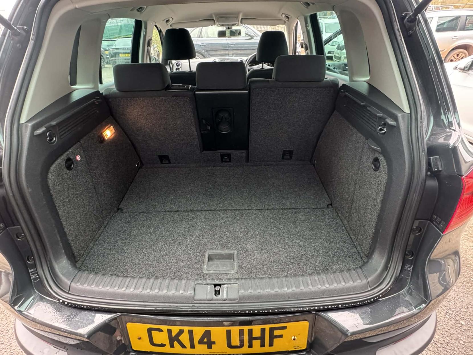 Volkswagen Tiguan 2.0 TDI BlueMotion Tech Match SUV 5dr Diesel Manual 2WD Euro 5 (s/s) (140 ps)