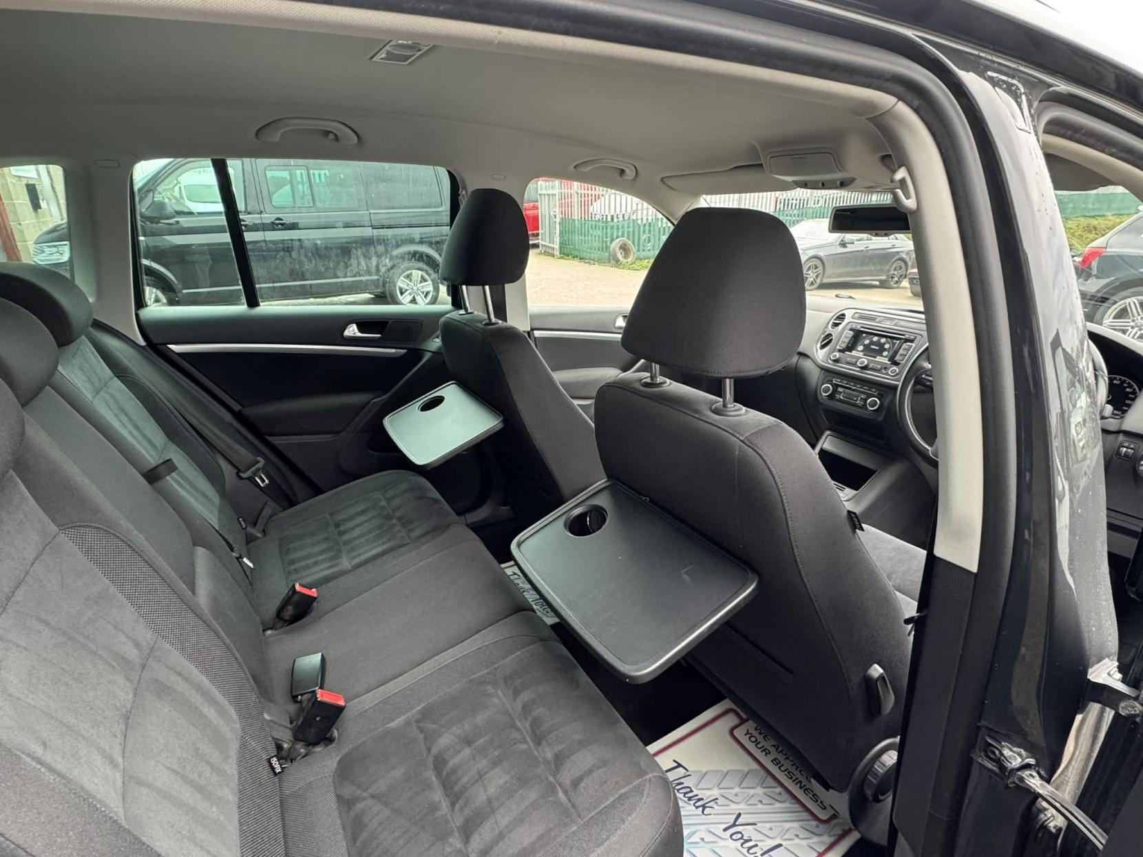 Volkswagen Tiguan 2.0 TDI BlueMotion Tech Match SUV 5dr Diesel Manual 2WD Euro 5 (s/s) (140 ps)