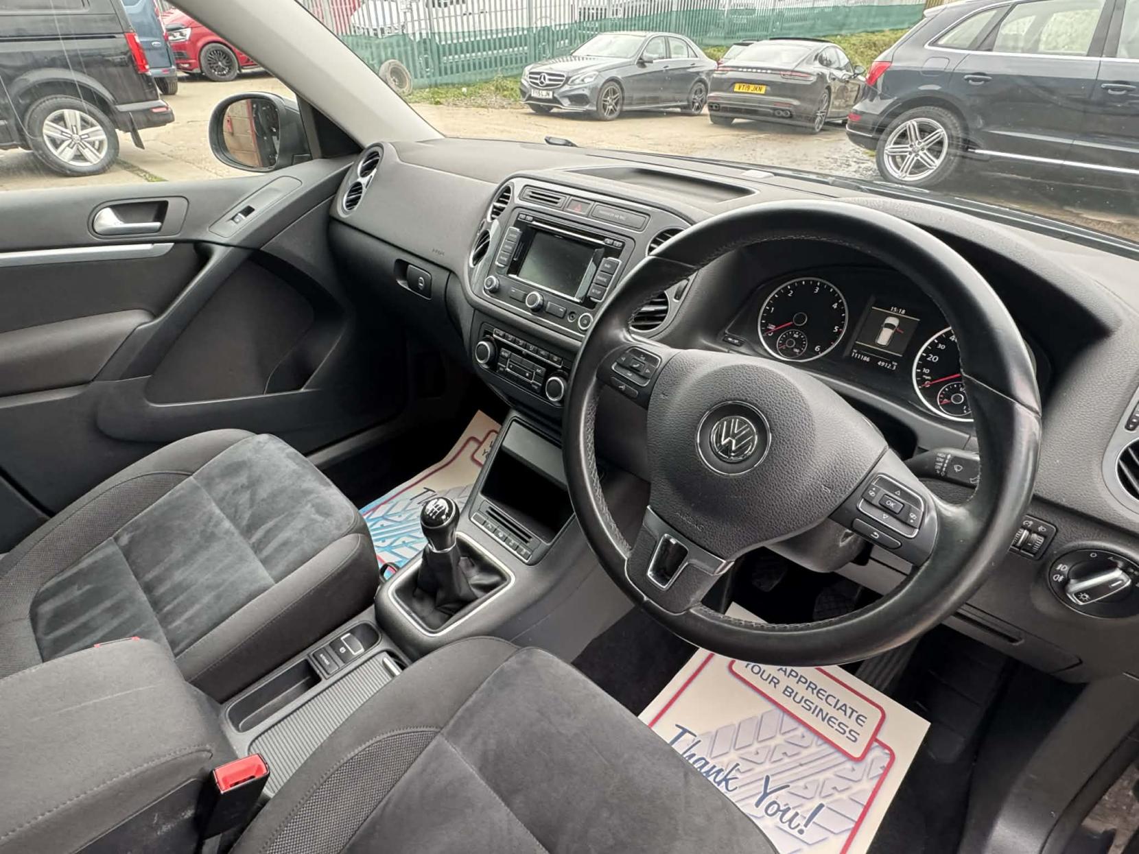 Volkswagen Tiguan 2.0 TDI BlueMotion Tech Match SUV 5dr Diesel Manual 2WD Euro 5 (s/s) (140 ps)