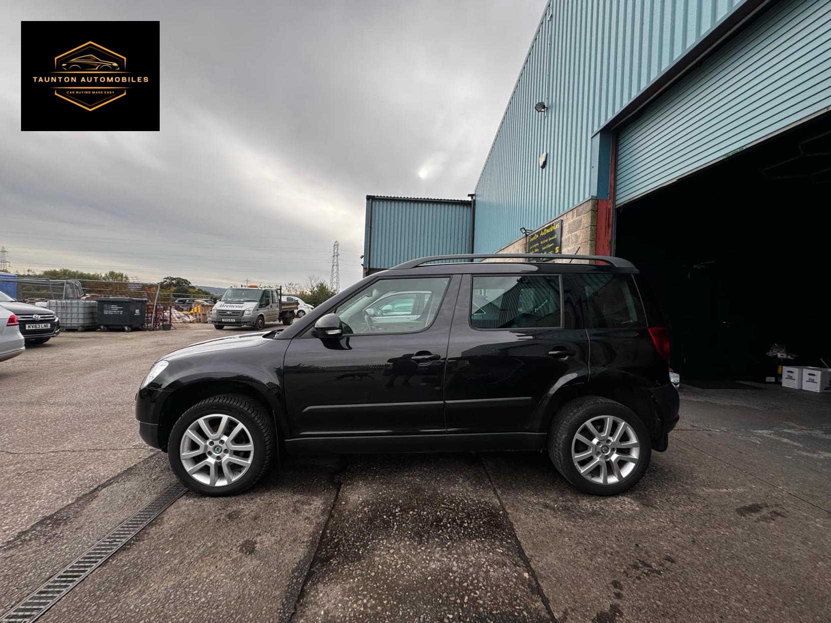 Skoda Yeti 2.0 TDI Elegance SUV 5dr Diesel Manual 4WD Euro 5 (140 ps)