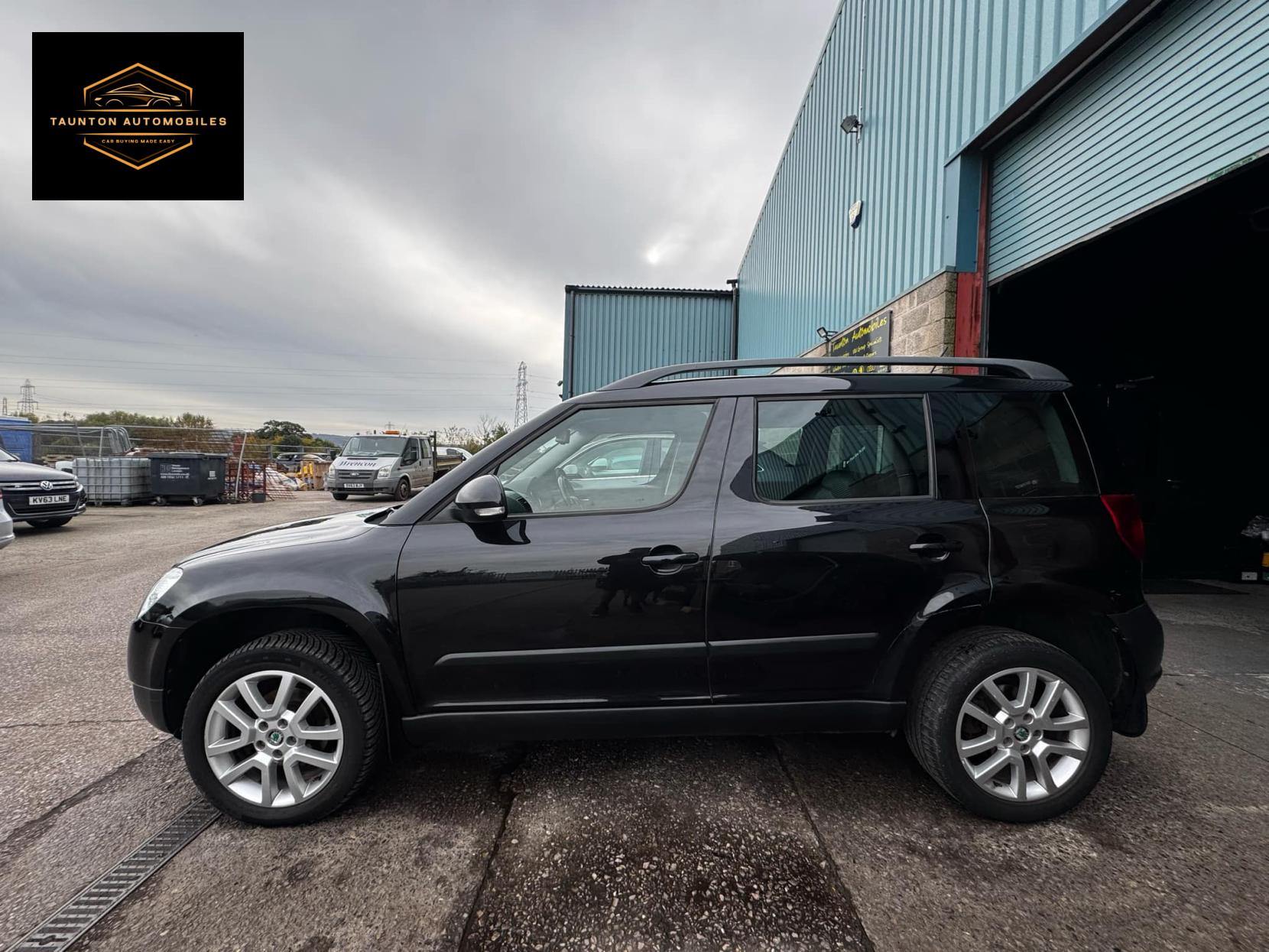 Skoda Yeti 2.0 TDI Elegance SUV 5dr Diesel Manual 4WD Euro 5 (140 ps)