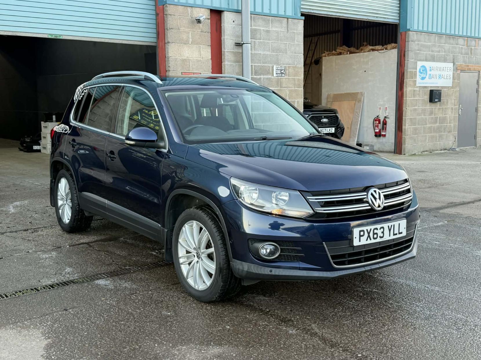 Volkswagen Tiguan 2.0 TDI BlueMotion Tech Match SUV 5dr Diesel DSG 4WD Euro 5 (s/s) (177 ps)