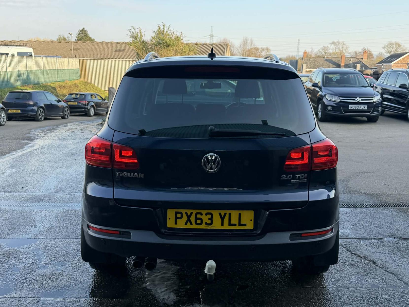 Volkswagen Tiguan 2.0 TDI BlueMotion Tech Match SUV 5dr Diesel DSG 4WD Euro 5 (s/s) (177 ps)