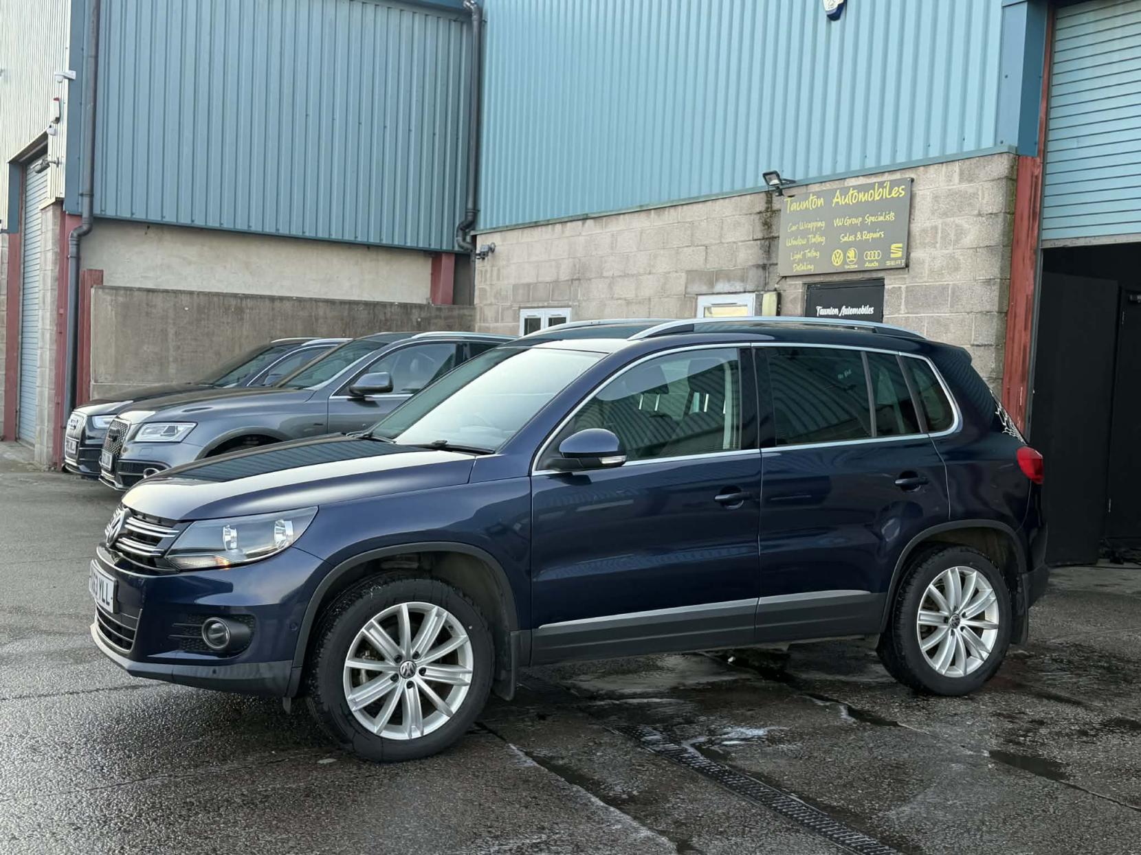 Volkswagen Tiguan 2.0 TDI BlueMotion Tech Match SUV 5dr Diesel DSG 4WD Euro 5 (s/s) (177 ps)