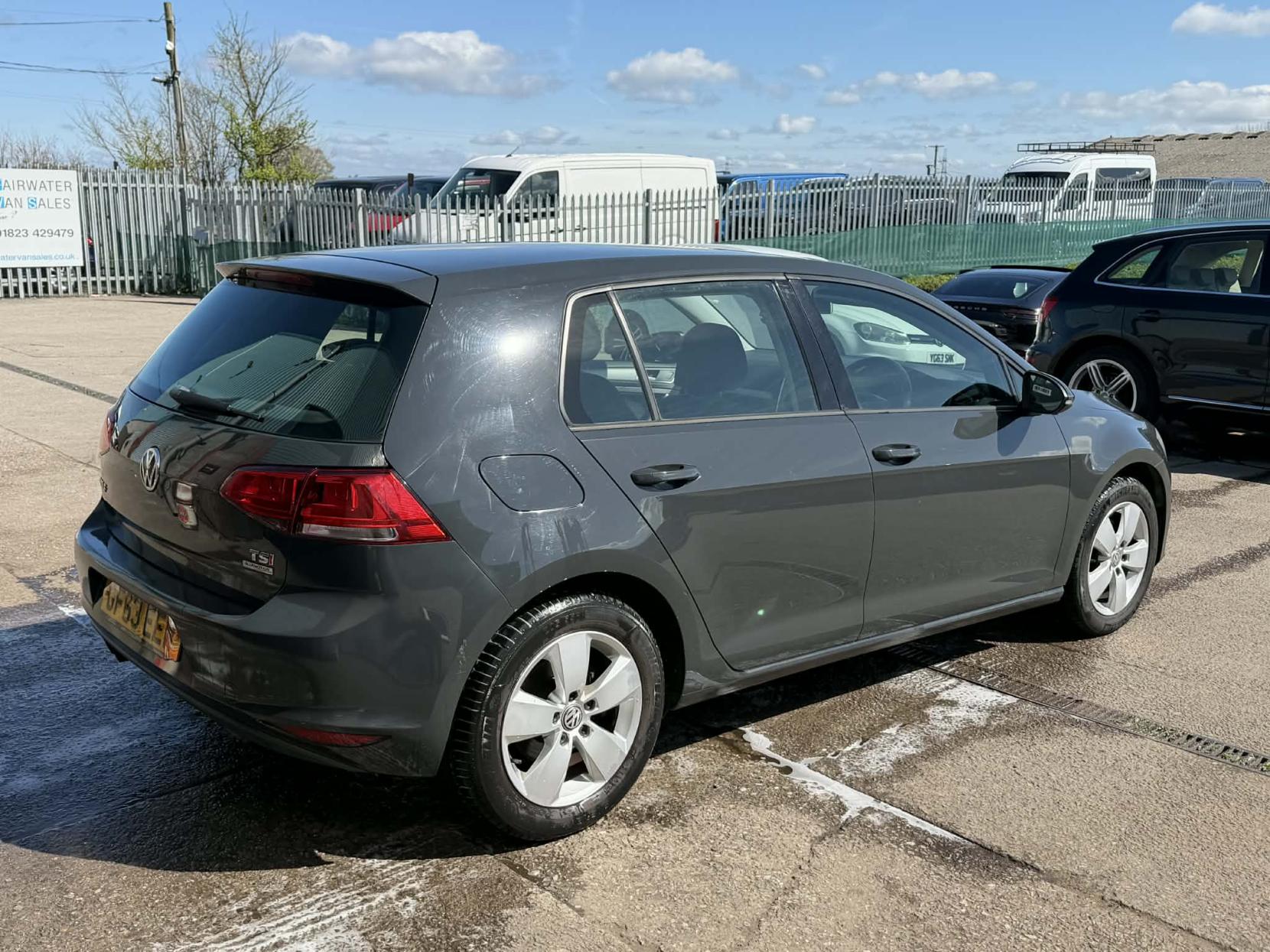 Volkswagen Golf 1.4 TSI BlueMotion Tech SE Hatchback 5dr Petrol Manual Euro 5 (s/s) (122 ps)