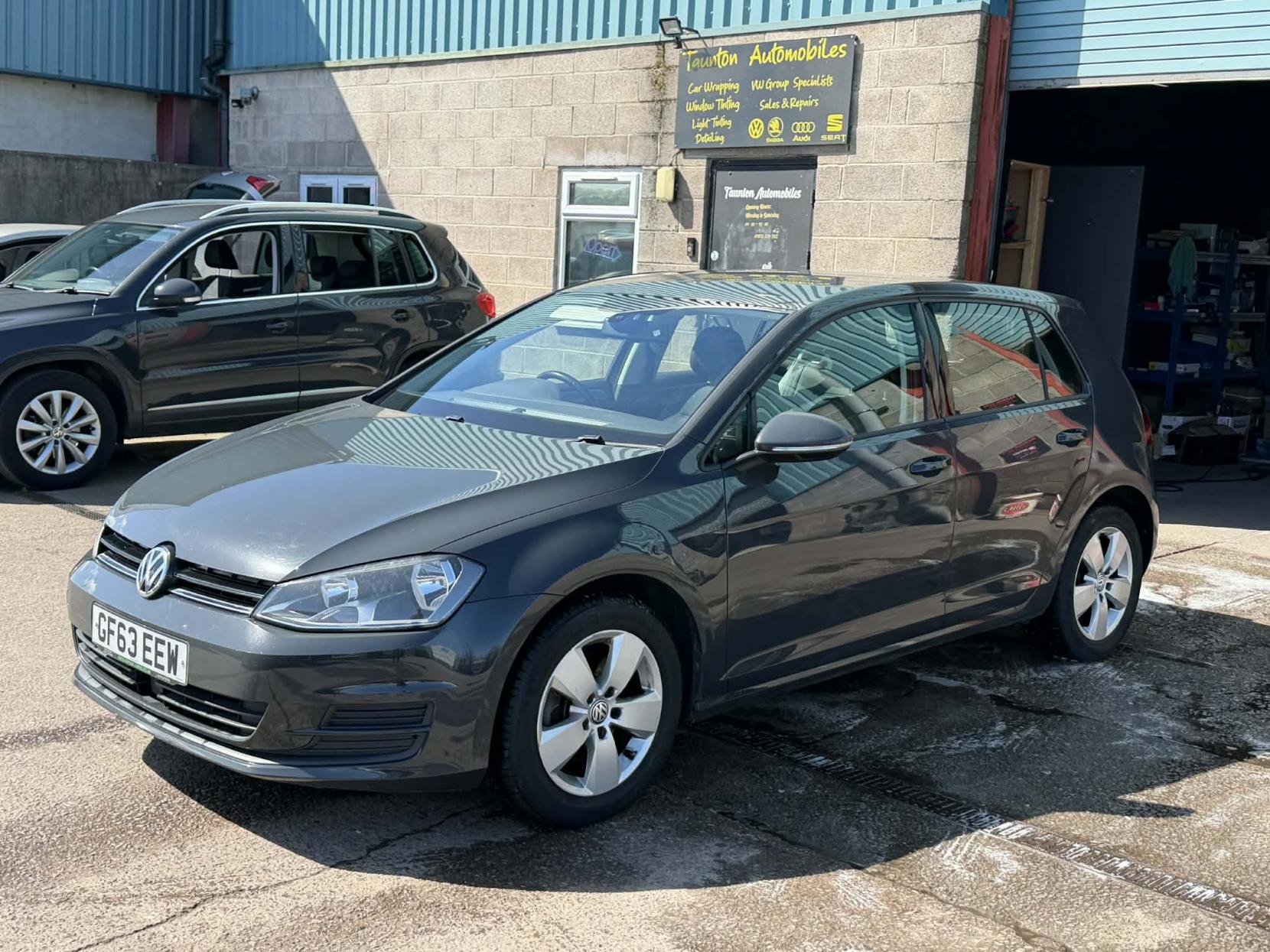 Volkswagen Golf 1.4 TSI BlueMotion Tech SE Hatchback 5dr Petrol Manual Euro 5 (s/s) (122 ps)