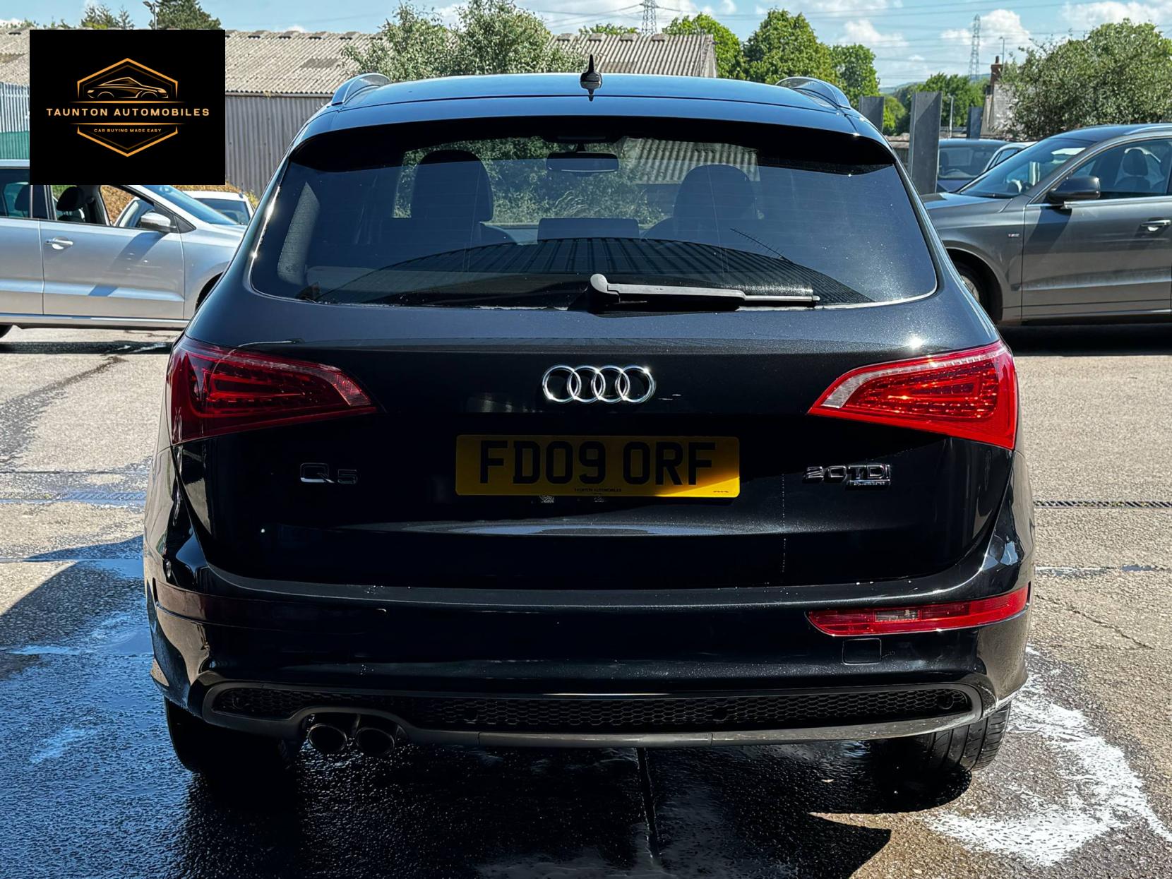 Audi Q5 2.0 TDI S line SUV 5dr Diesel Manual quattro Euro 4 (170 ps)