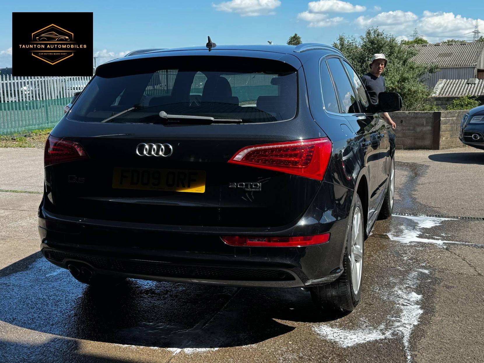 Audi Q5 2.0 TDI S line SUV 5dr Diesel Manual quattro Euro 4 (170 ps)