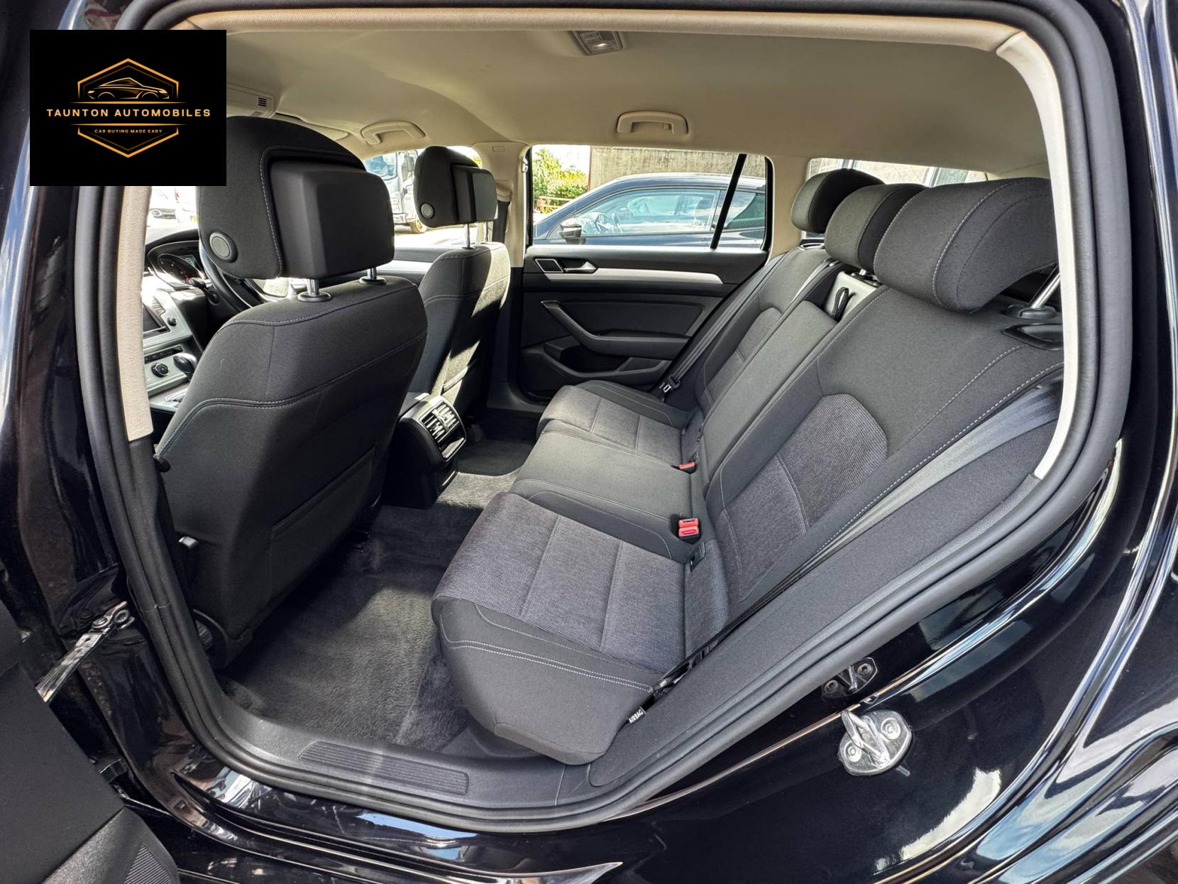 Volkswagen Passat 2.0 TDI BlueMotion Tech SE Estate 5dr Diesel DSG Euro 6 (s/s) (150 ps)
