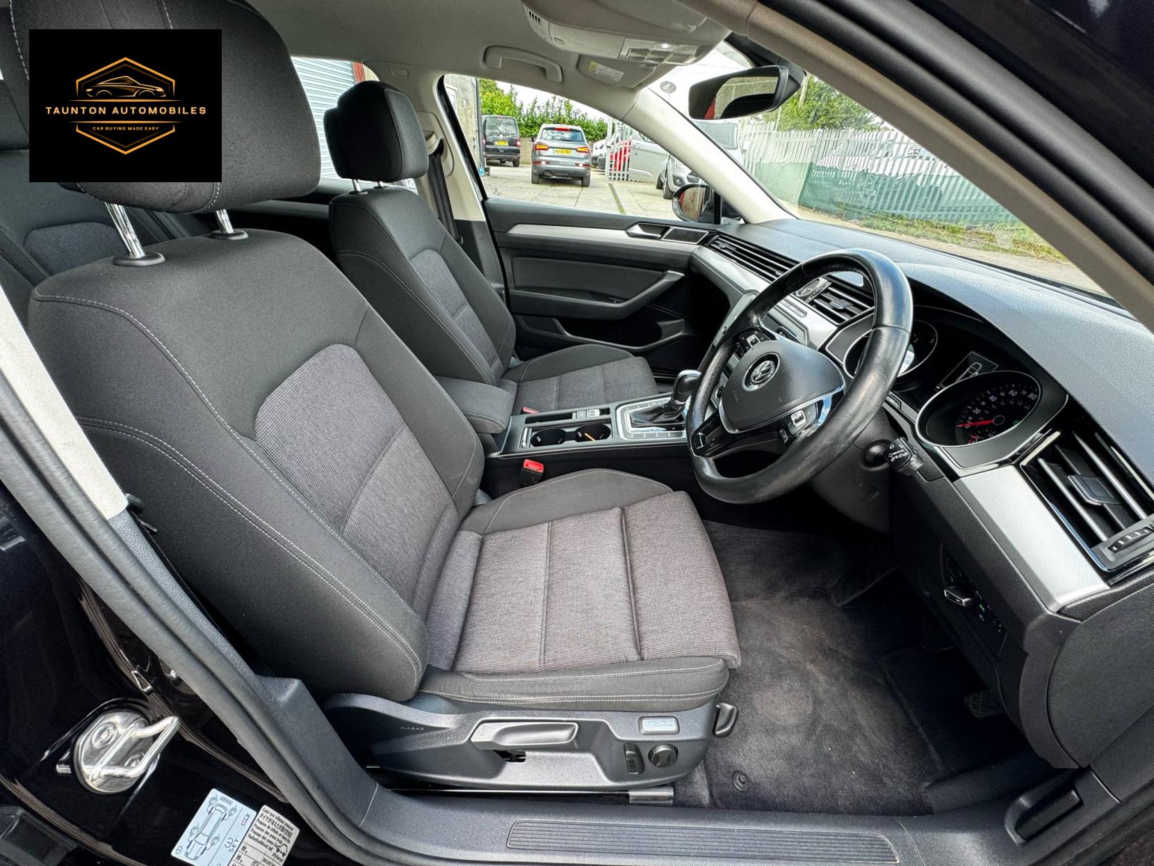 Volkswagen Passat 2.0 TDI BlueMotion Tech SE Estate 5dr Diesel DSG Euro 6 (s/s) (150 ps)