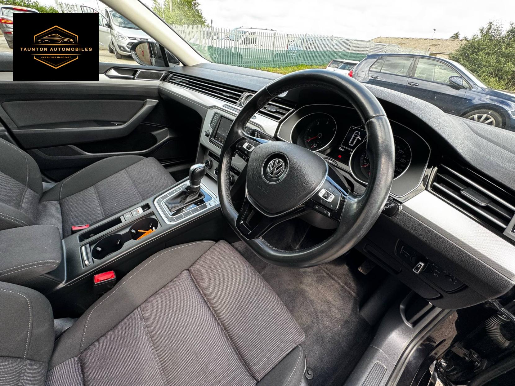 Volkswagen Passat 2.0 TDI BlueMotion Tech SE Estate 5dr Diesel DSG Euro 6 (s/s) (150 ps)
